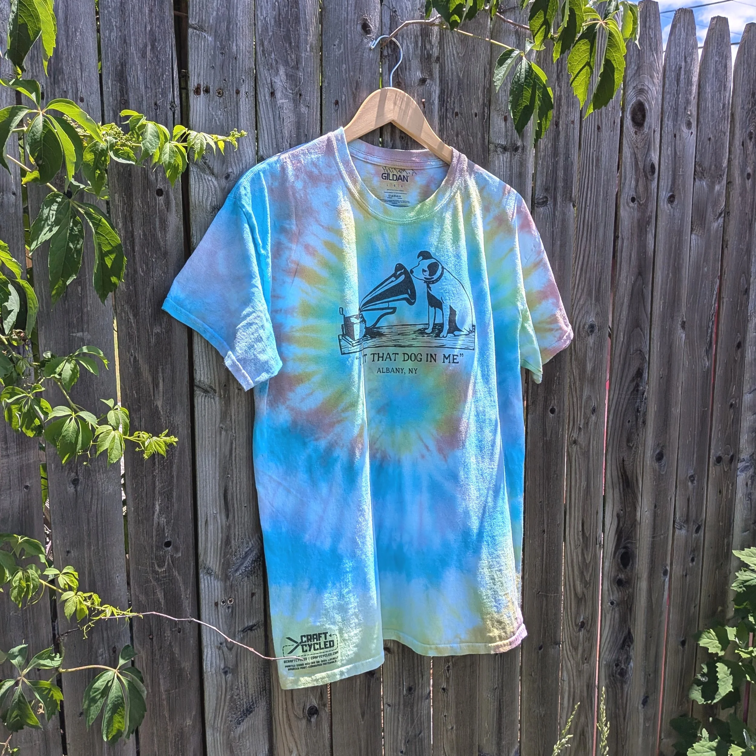 Nipper Tee - Multiple Colors