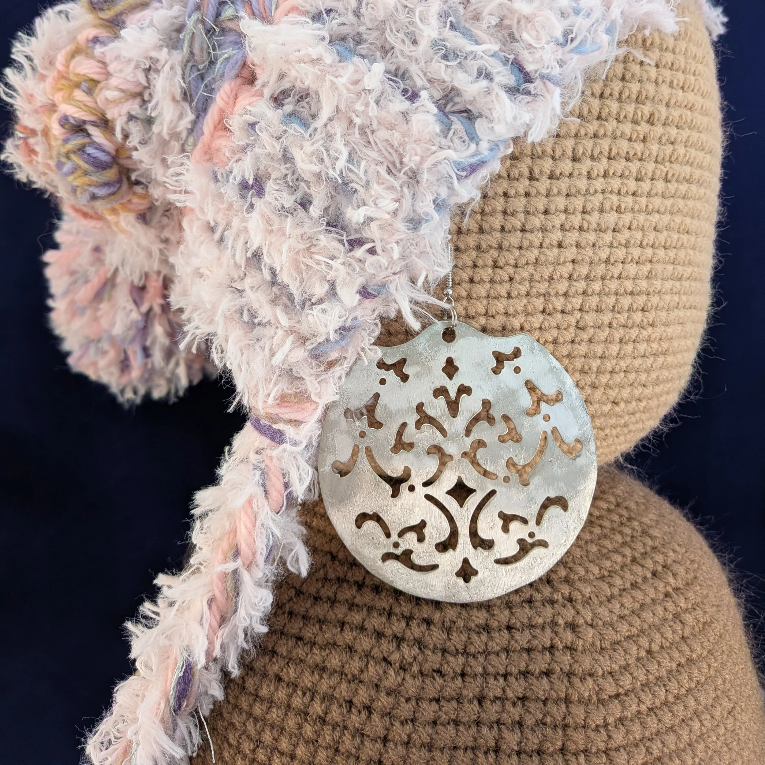 on mannequin square closeup.jpg