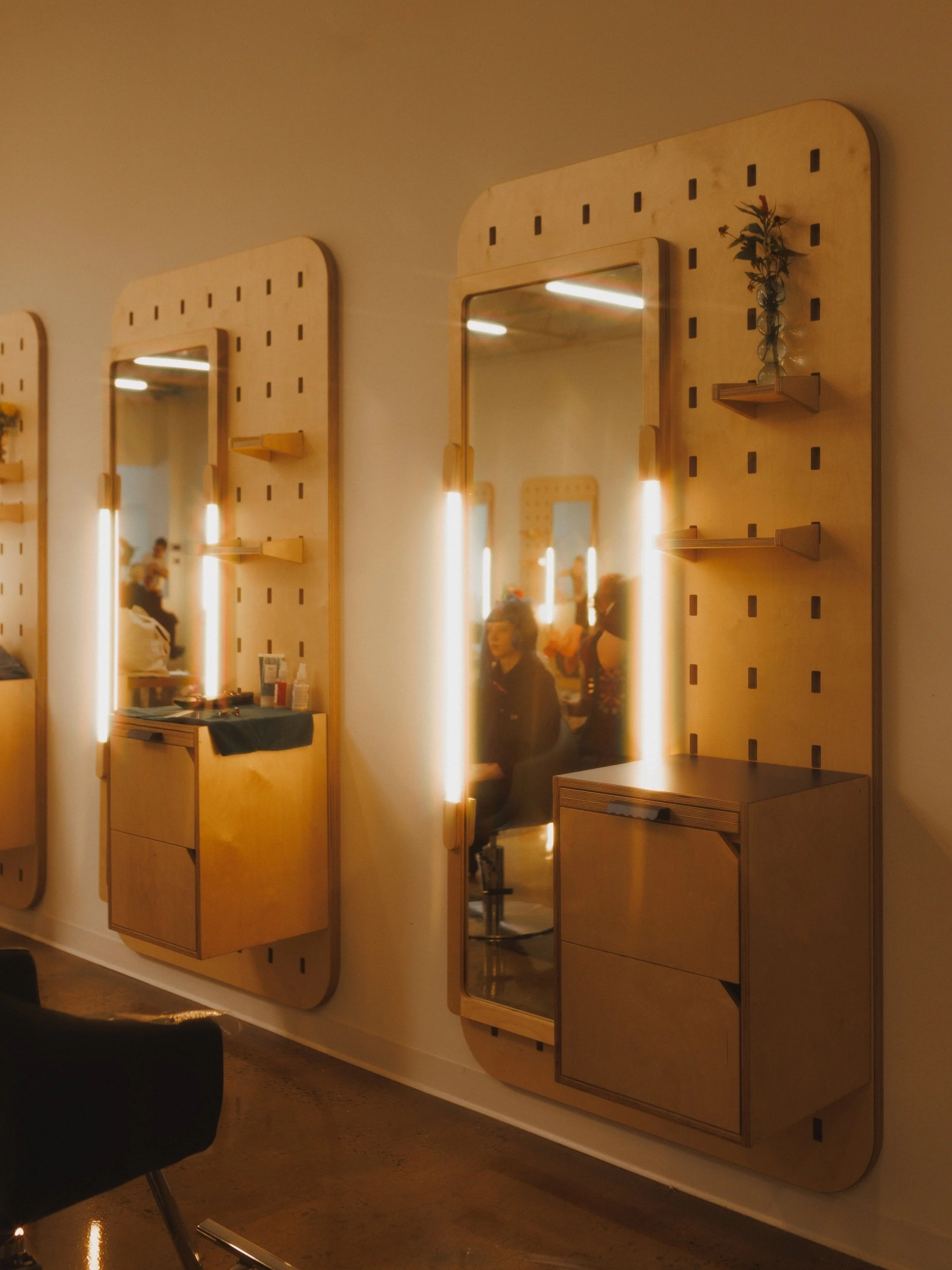 jordan-salon+stations-10.jpg