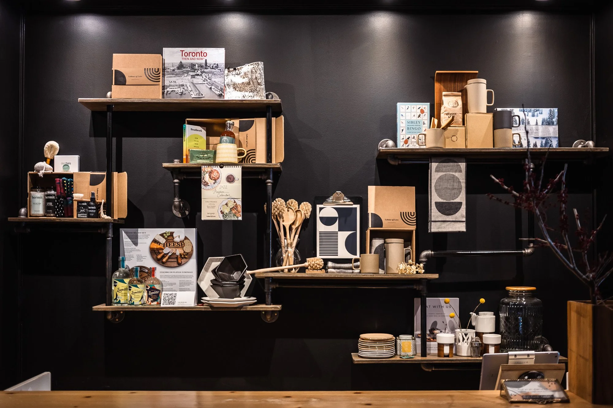 Visual Merchandising & Display