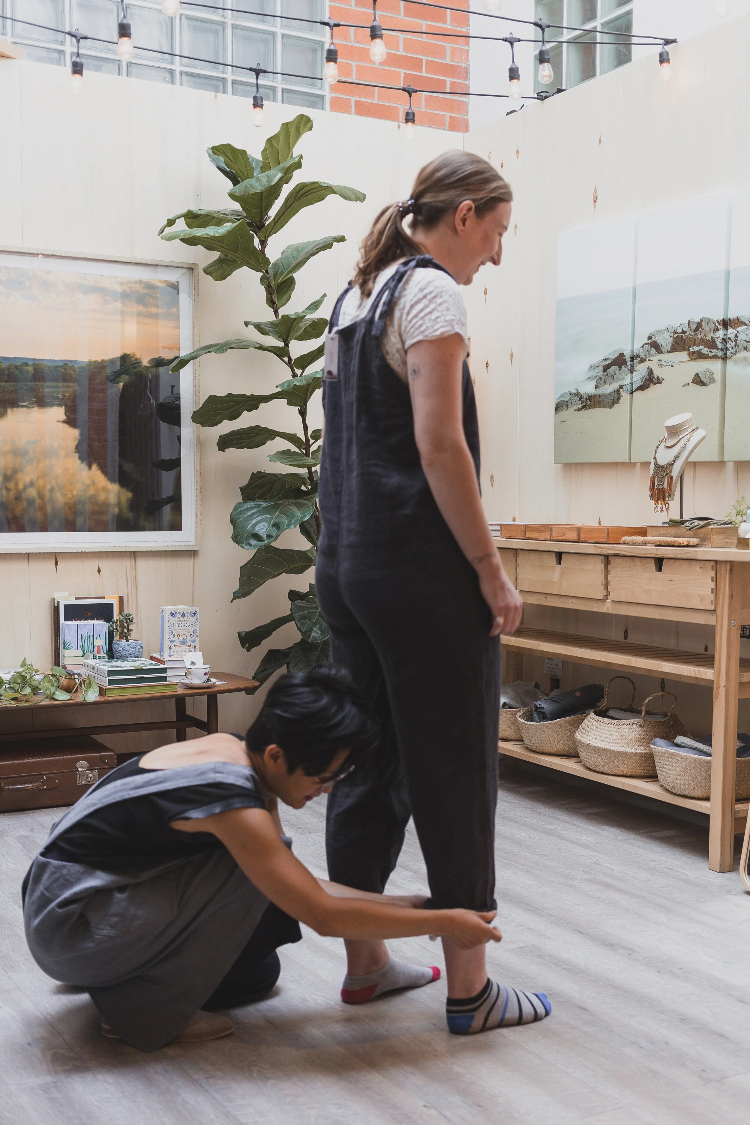 CEE - Trunkshows - Trunk Show Cedar & Vine .jpg