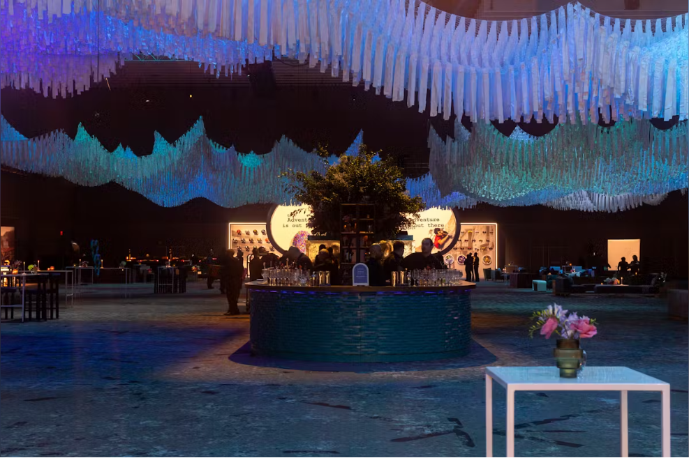 Disney Bar 3.png