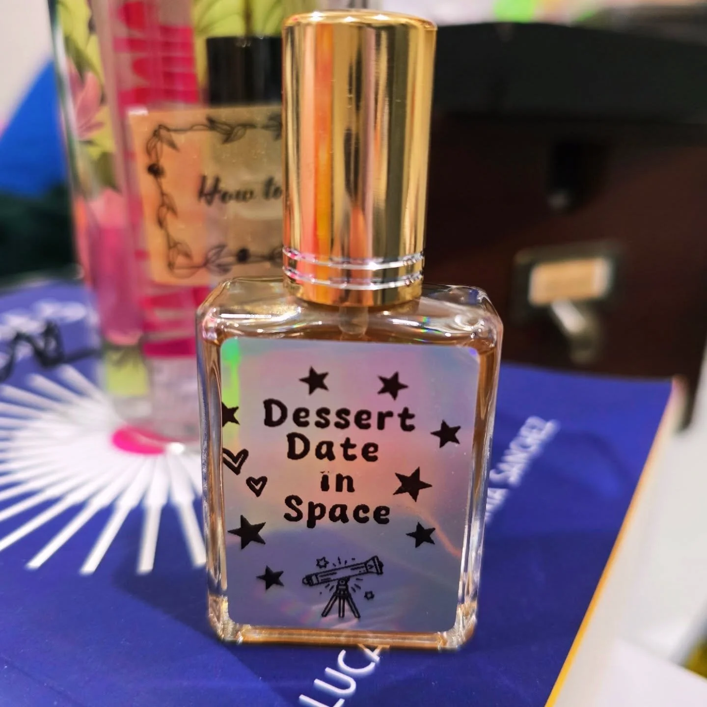 Back when I was a chef I read how the universe may smell like raspberries and rum so I made a special dessert. Now as a perfumer, I made it into a scent! Notes of rasp, crisp apple fruits, chocolate, a small bouquet of florals and iso e super for bal
