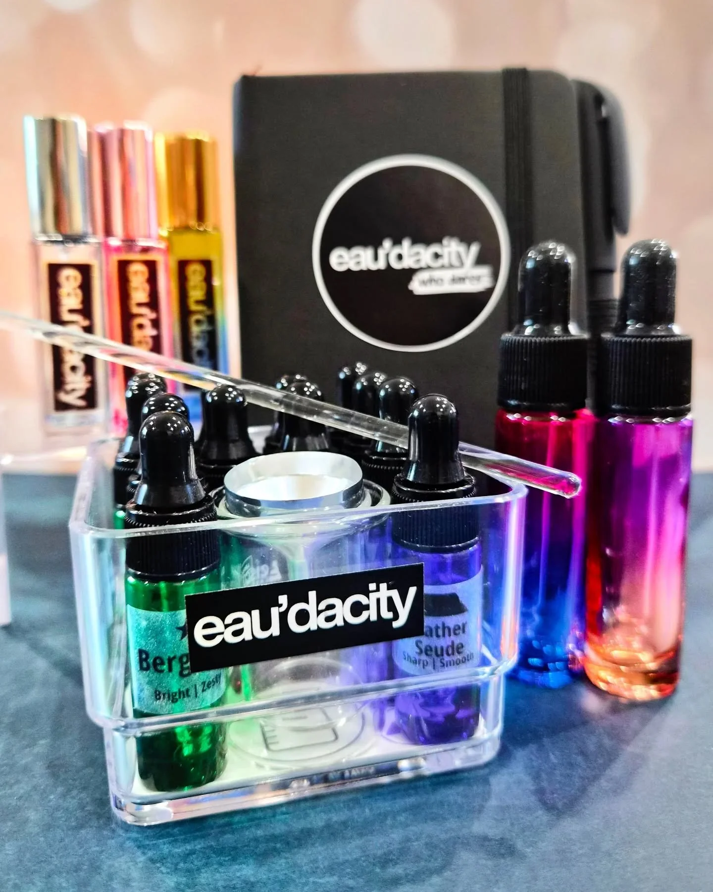 The process: I tell you a little something something about perfumes. We talk about the inspiration for the session, and then we play! Mixing scents is the most fun but I also love the storytelling. I love hearing the reasons why people choose their s