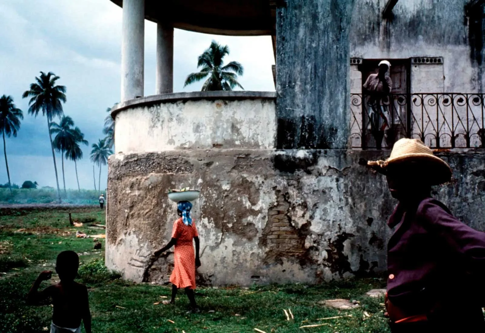 Alex-Webb-Near-Torbeck-Haiti-Old-Plantation-House-from-Under-a-Grudging-Sun-1987.jpg