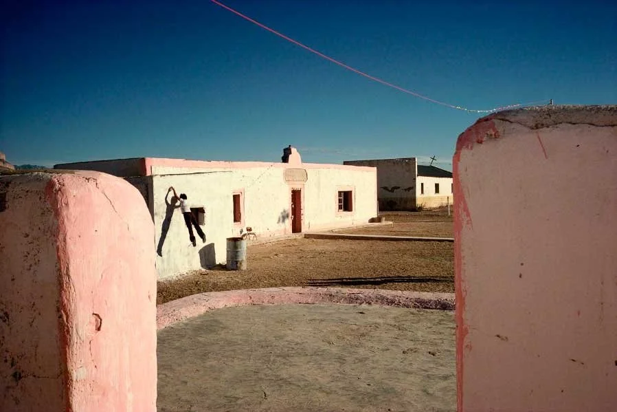 Alex-Webb-Boquillas-Border-Mexico-1979.jpg