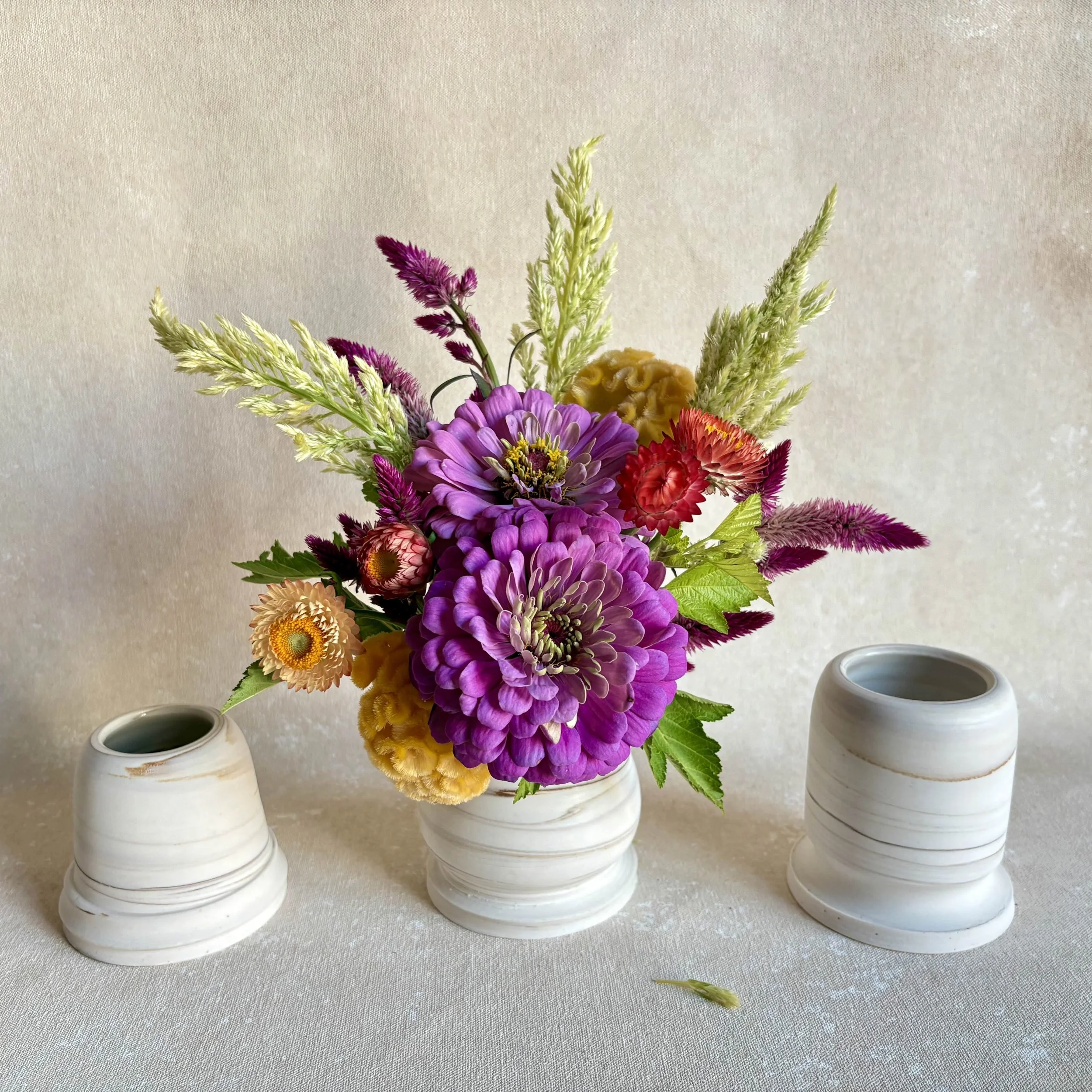 Marbled mini set with flowers.jpg