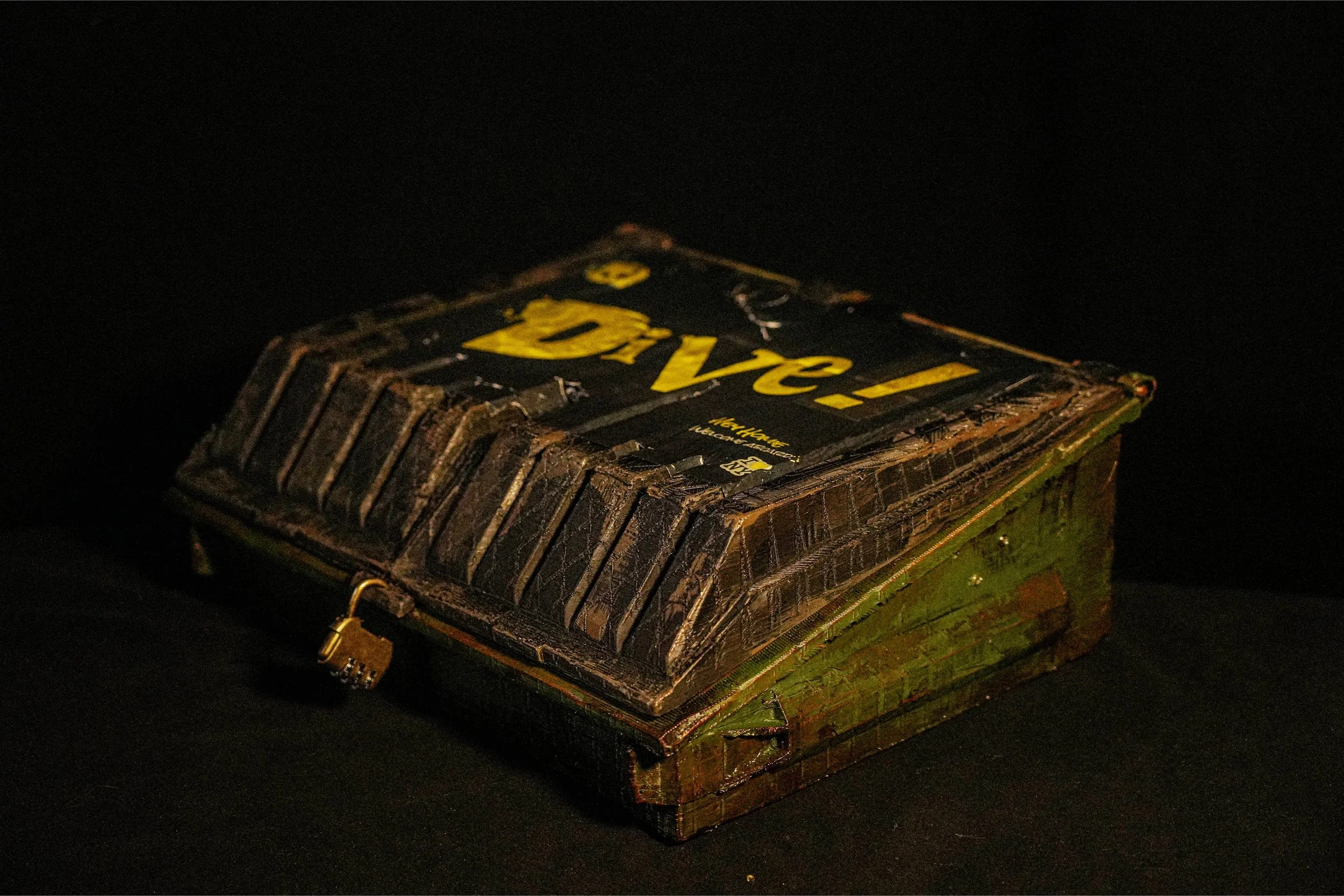 Dive Photoshoot-37-min.jpg