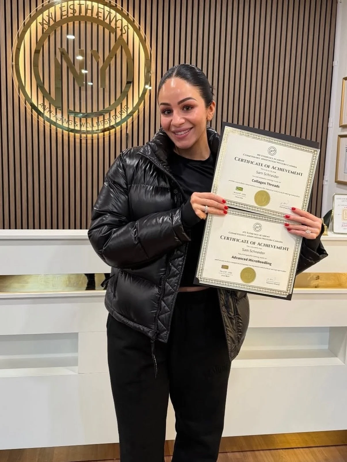 Microneedling officially coming to the studio this April✨🤎

Stay tuned for more updates &amp; announcements&hellip;glowing skin just in time for summer!
&bull;
&bull;
&bull;
#microneedling #microneedlingtreatment #vancouverfacials #vancouverskin #va