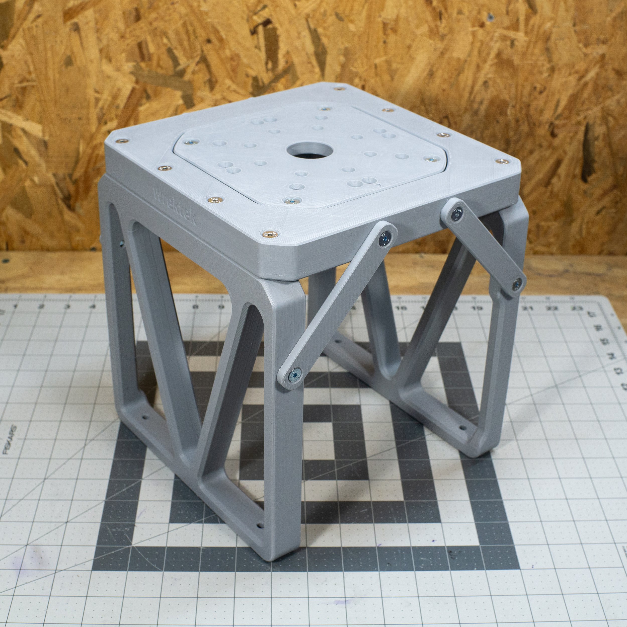Compact Router Table