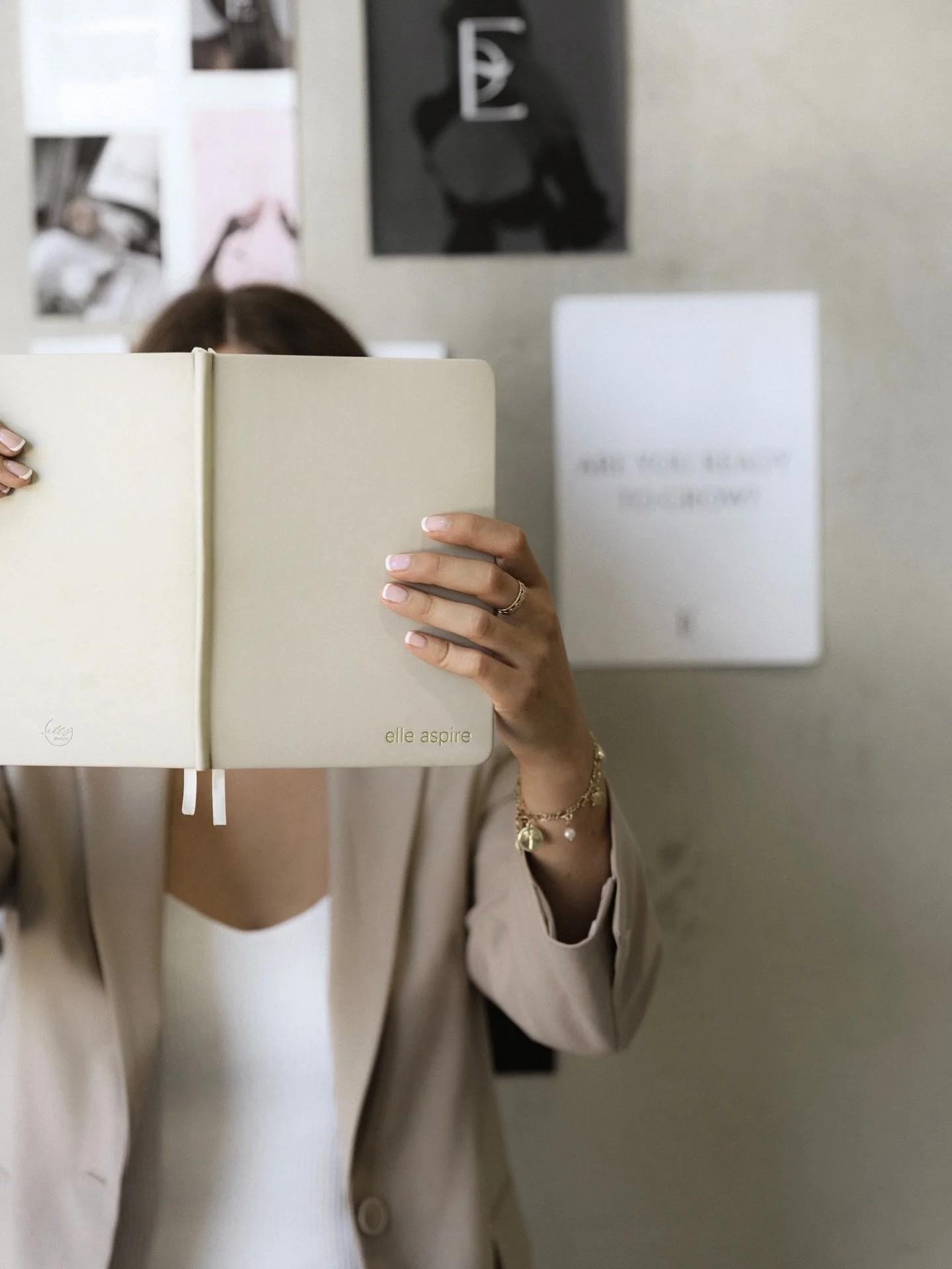 creative ideas loading with elle aspire ✨

shop journal online now 

#elleaspire #creativejournal