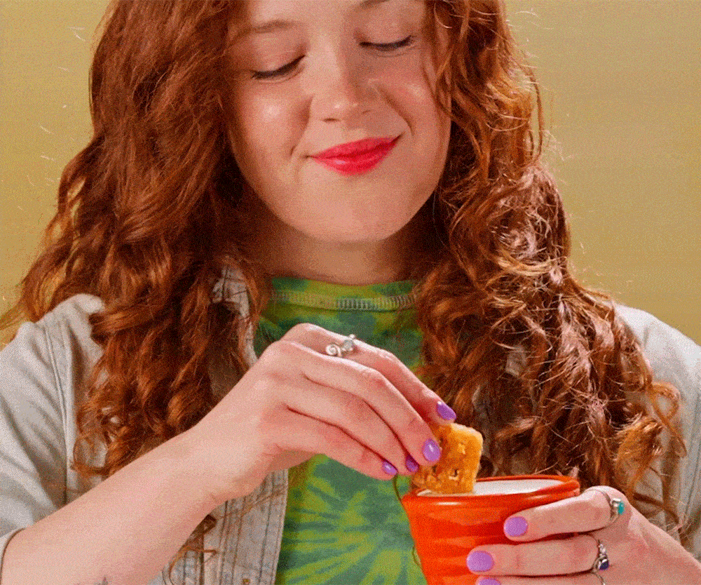 zoe-dip.gif