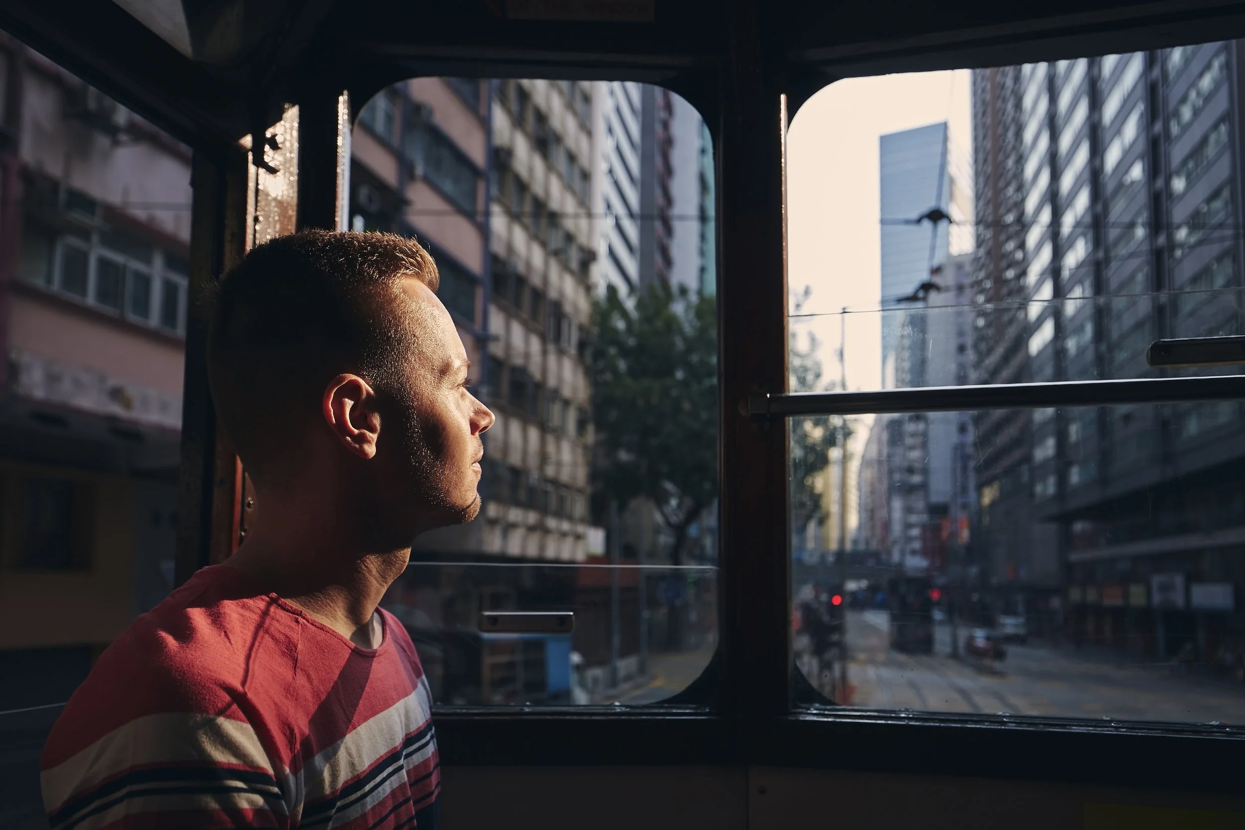 tourist-exploring-city-streets-of-hong-kong-2026-03-18-17-46-03-utc.jpg