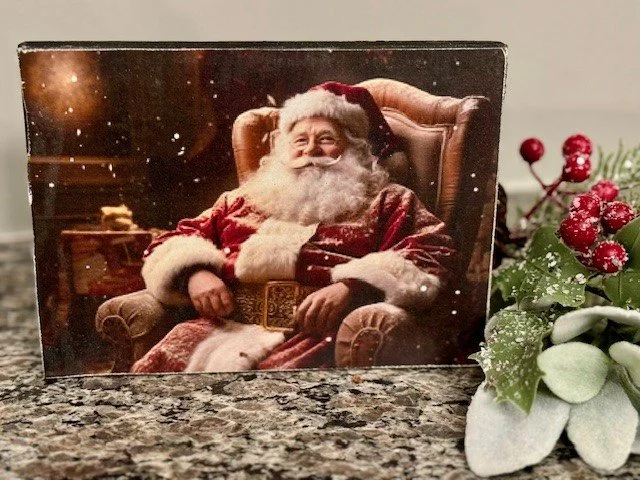 Santa Sitting shelf sitter