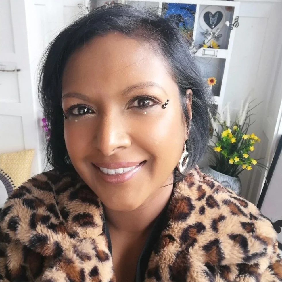 anya Joseph qualified English tutor in Purley”