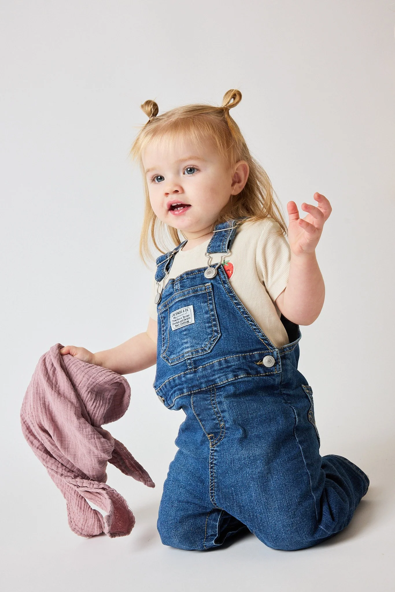 Untitled Catalog7190.jpg