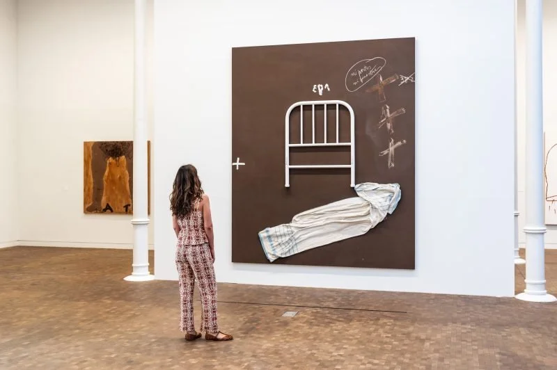 tapies.jpg