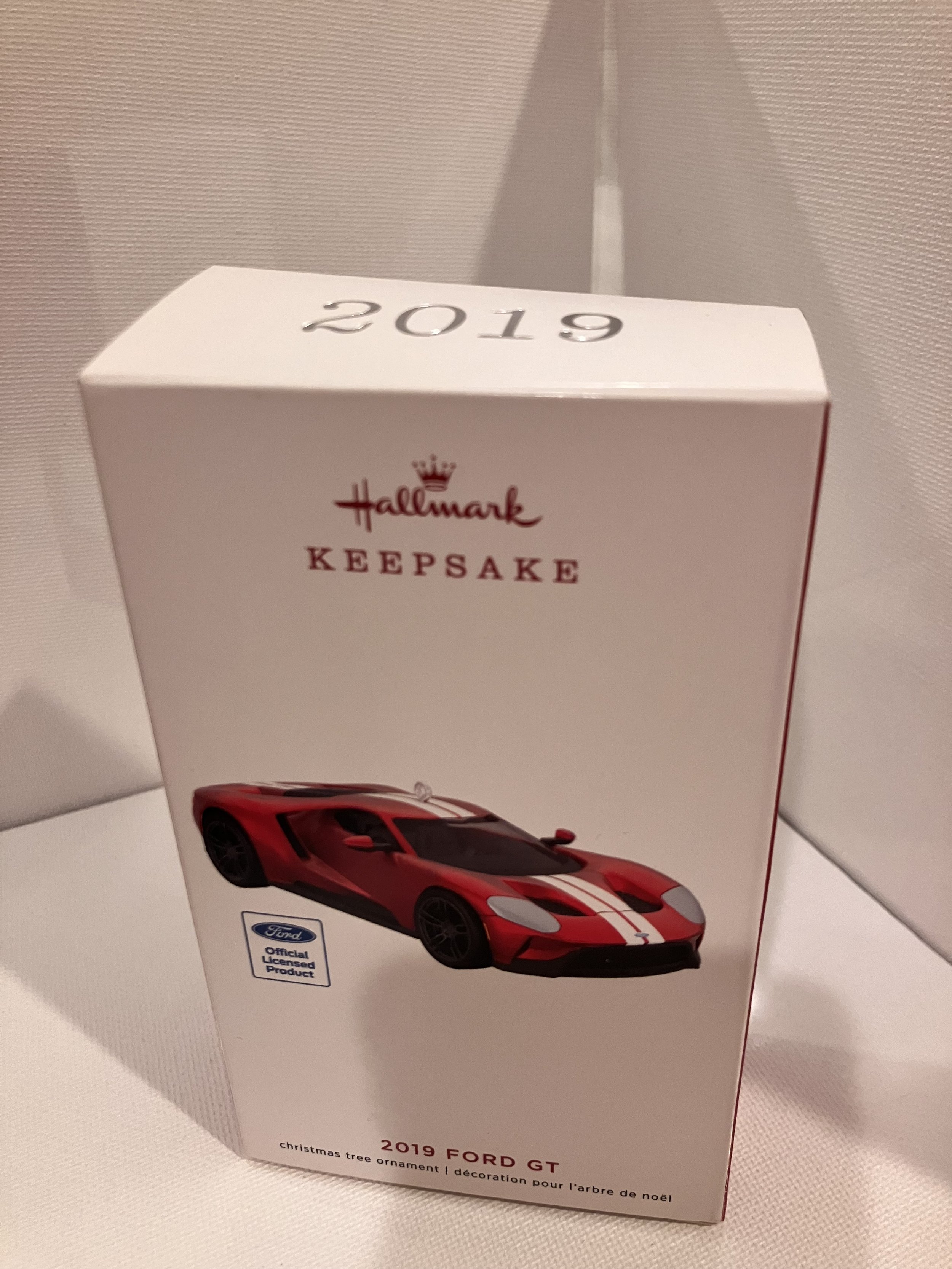 Hallmark Keepsake Ornament „2019 Ford GT“