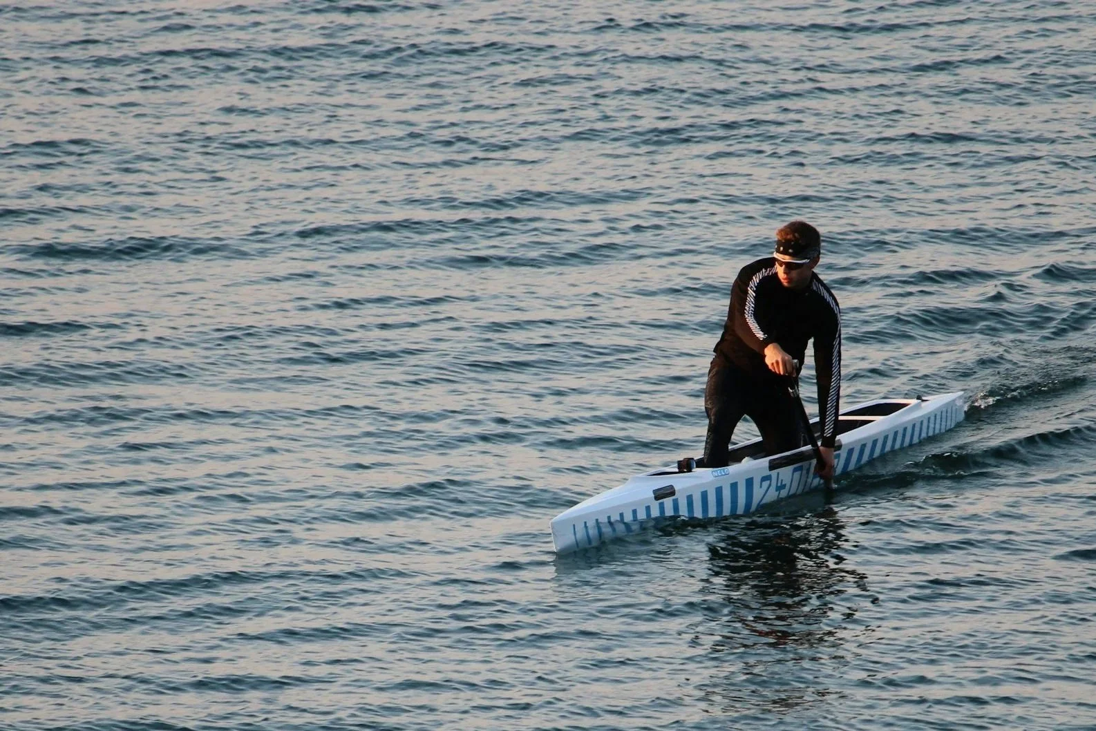 L'erreur de l'échauffement trop intense : Ce que la science nous dit sur la performance en Canoë-Kayak Sprint