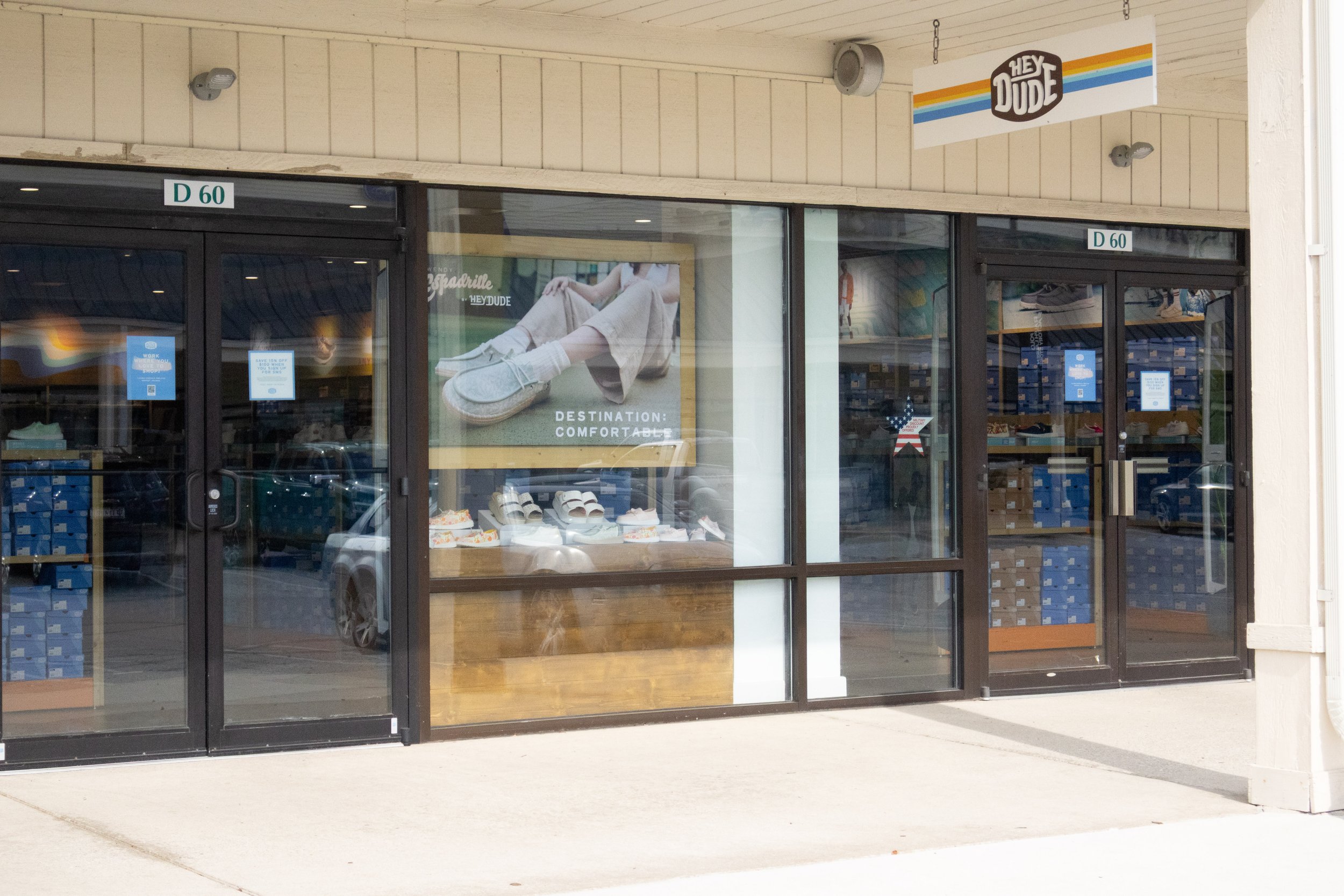 Hey Dude Store-50.jpg