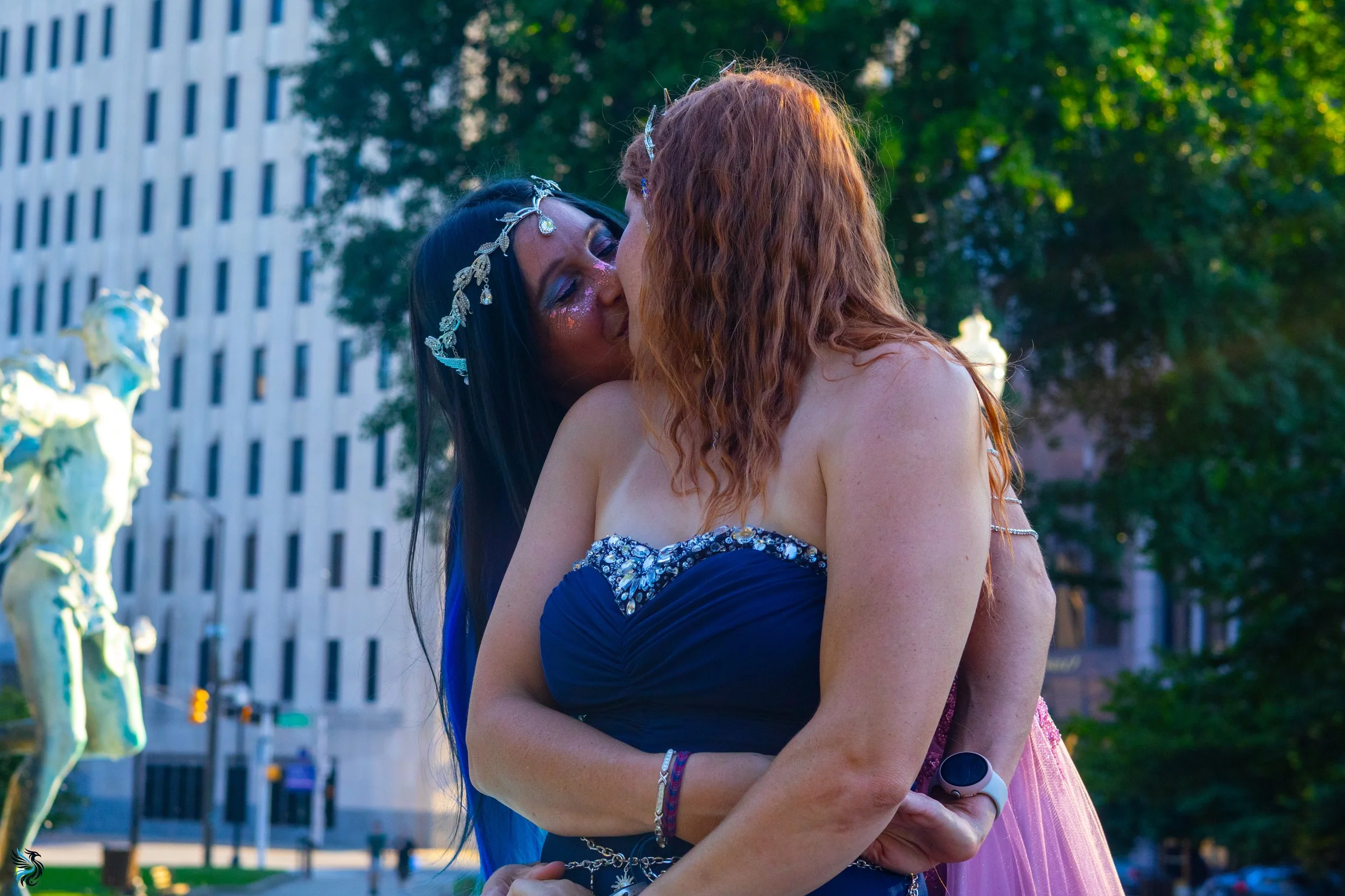 Rachel & Kaitlyn Depew Fountain-30.jpg