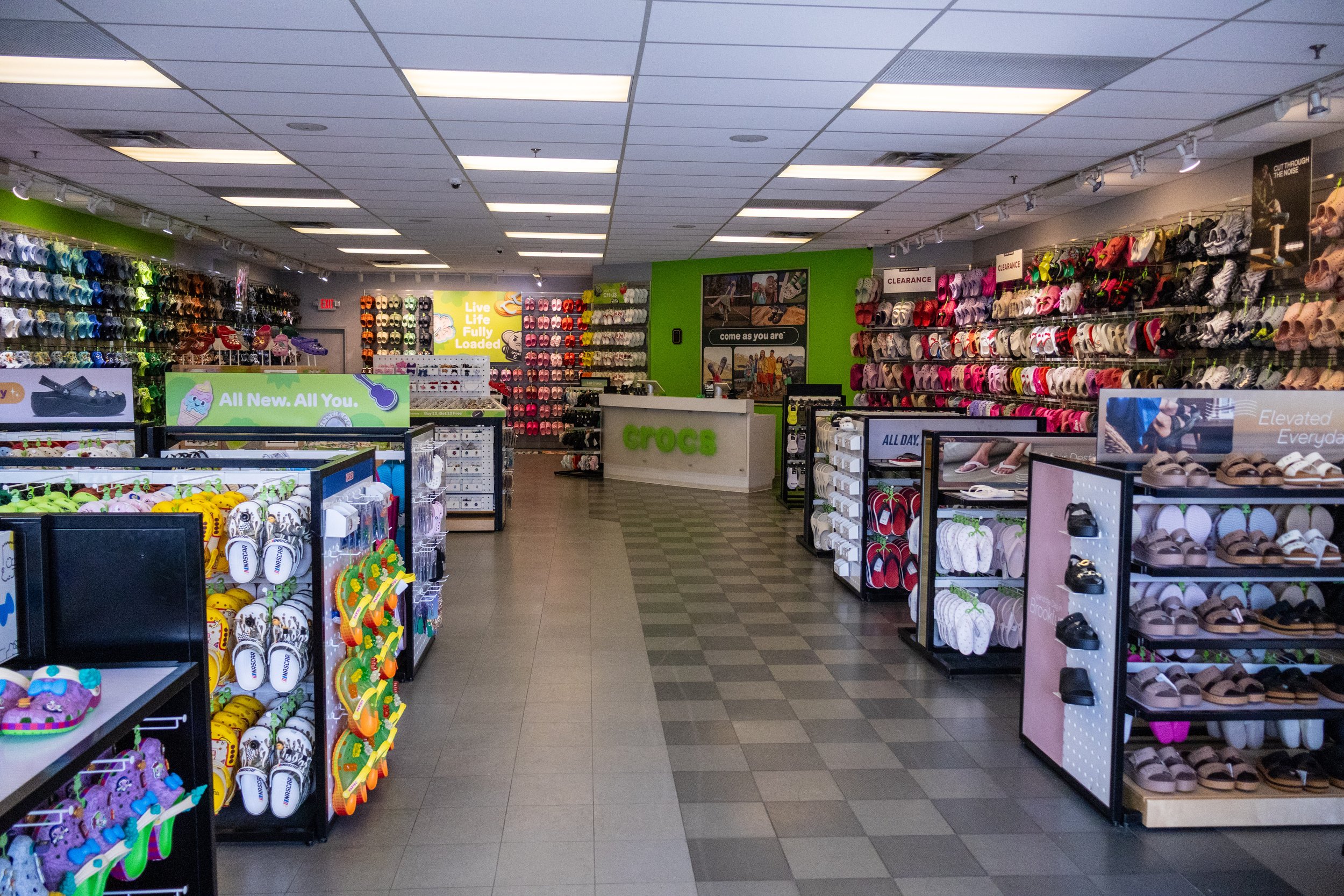 Croc Store-44.jpg