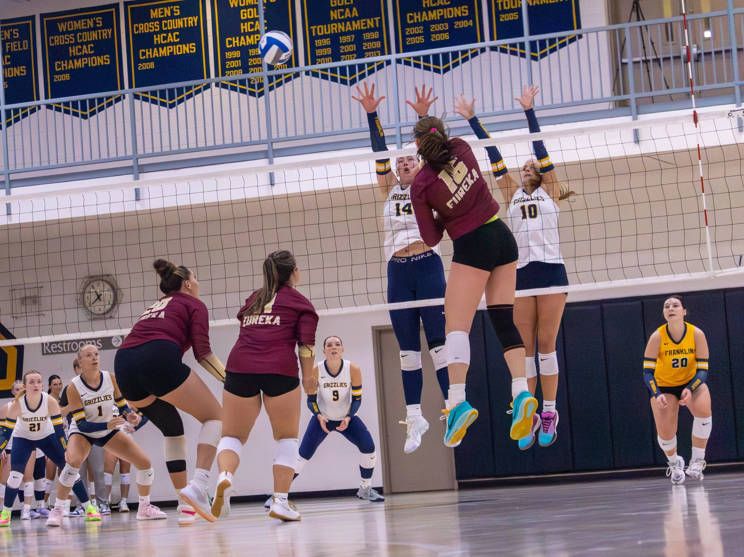Womens Volleyball best photos-17.jpg