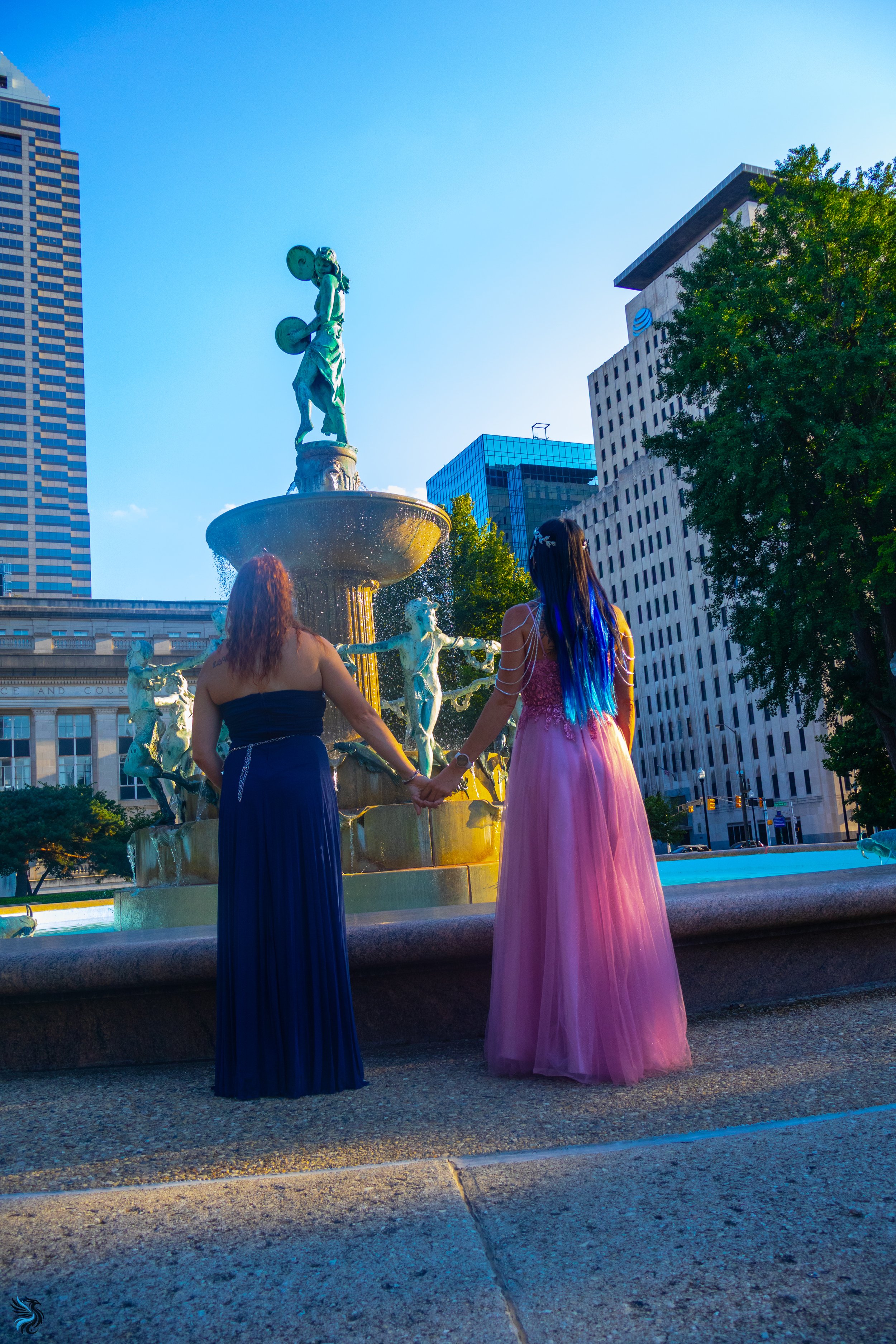 Rachel & Kaitlyn Depew Fountain-23.jpg