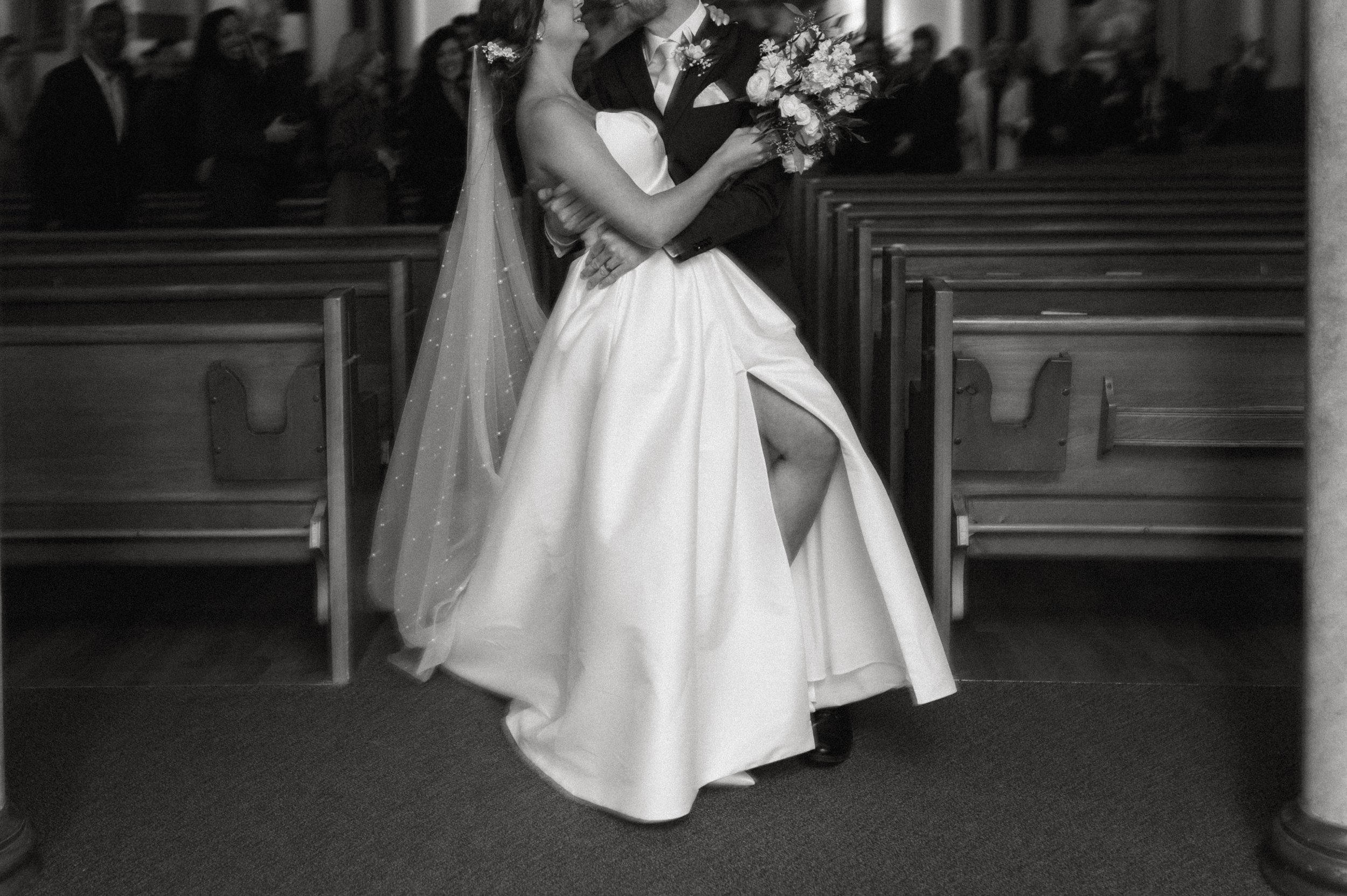 JuliaChrisWedding.WindsorOntario.SarahNicholPhotography-0910-2.jpg