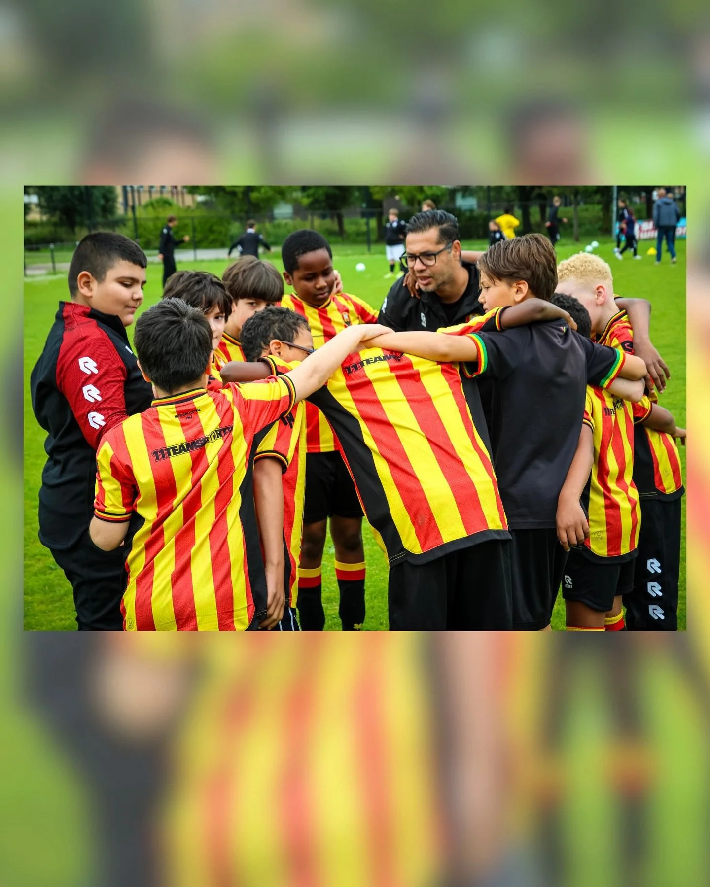 ⚽❤️ Wat een prachtige ochtend bij RVC Celeritas!

Vandaag speelden de inclusieve jeugdteams van @rvc_celeritas en DSV Concordia @dsv_concordia hun returnwedstrijd in Rijswijk. Kinderen met en zonder beperking stonden samen op het veld voor een ochten