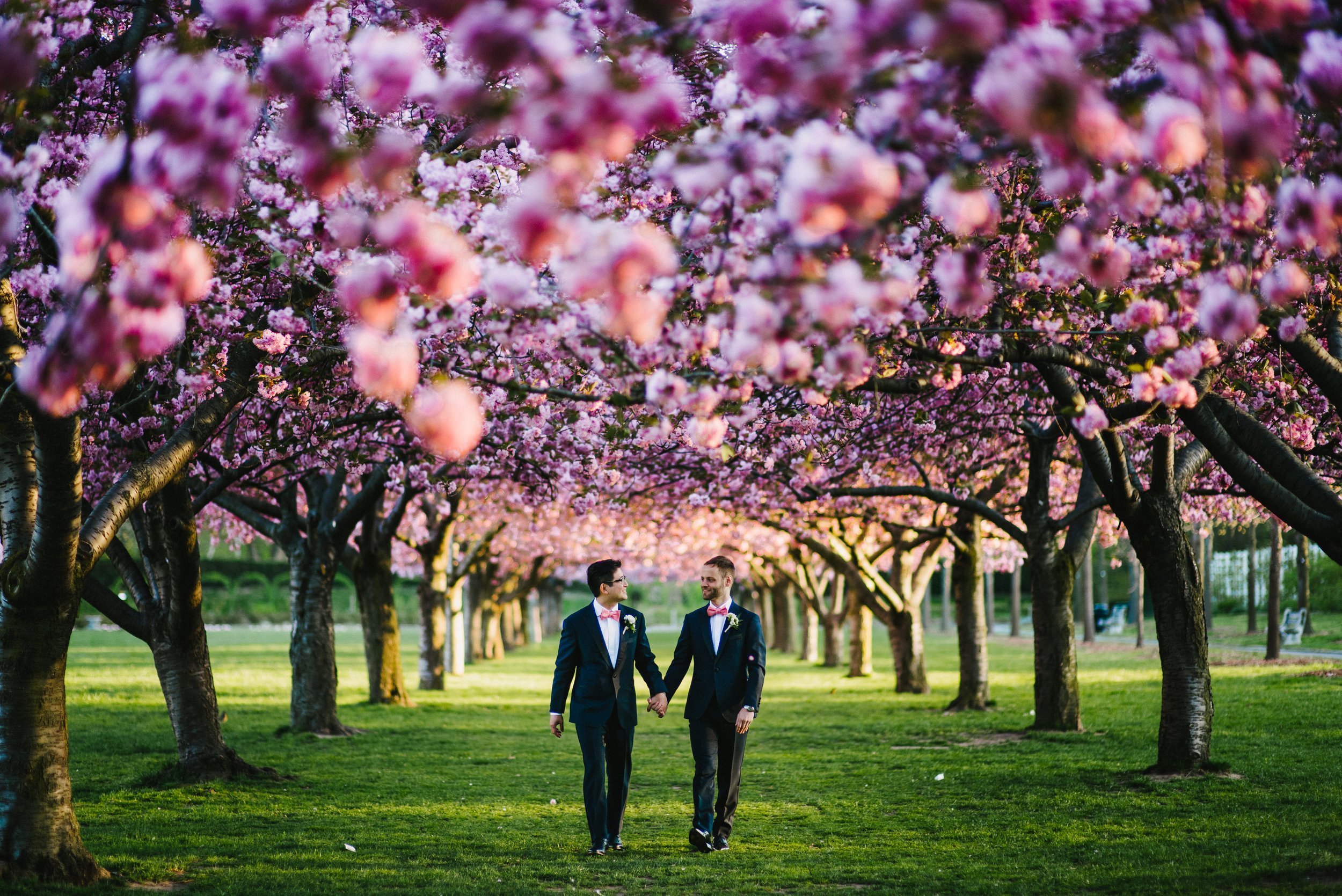 brooklyn-botanic-garden-gay-wedding.jpg