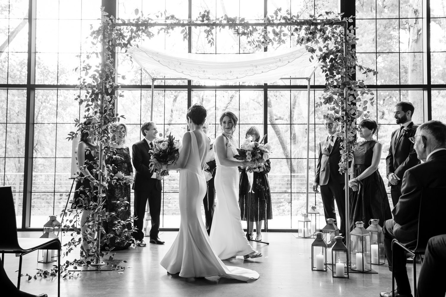 lesbian-wedding-roundhousebeacon-38.jpg