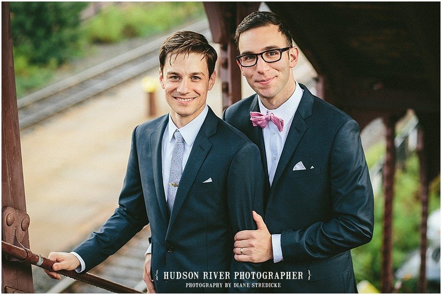 rhinecliff-hotel-gay-wedding-photographer-51.jpg