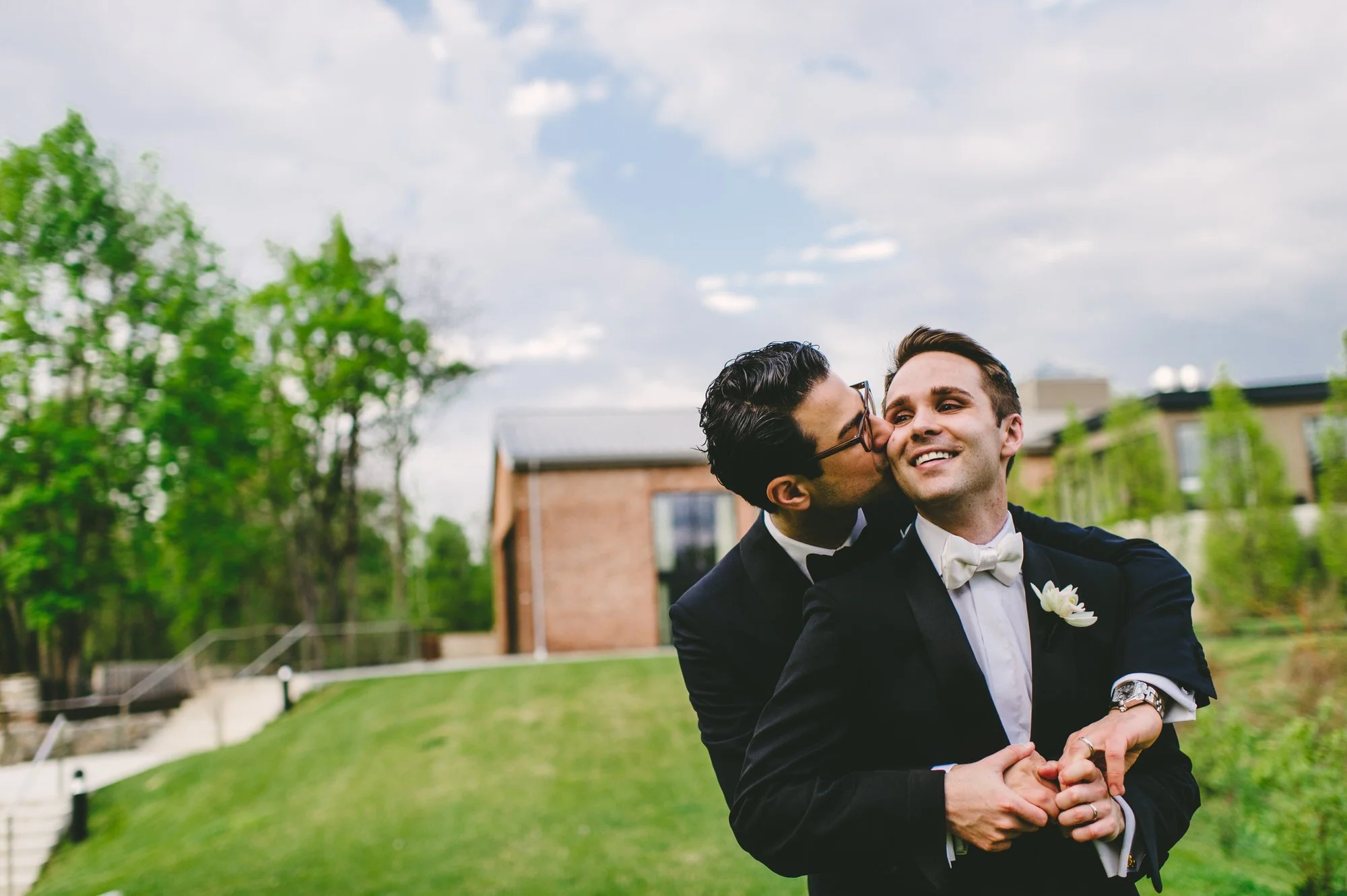 A COMPLETE GUIDE TO GETTING MARRIED AT THE ROUNDHOUSE IN BEACON