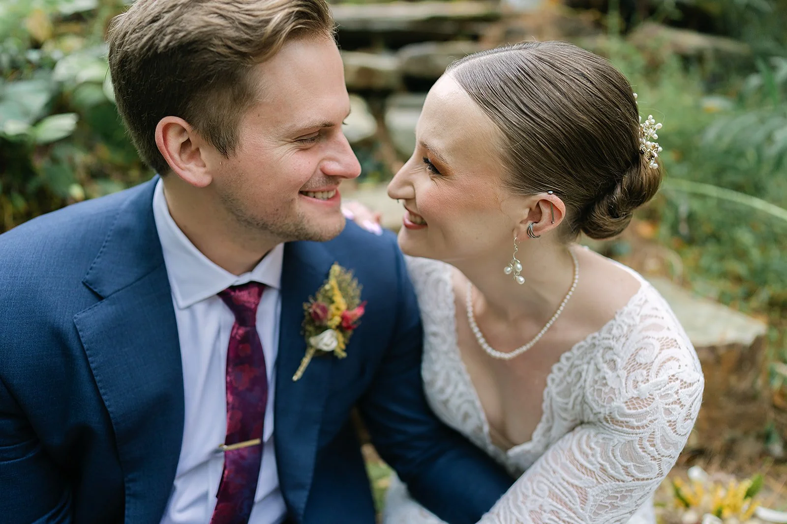 A RAINY DAY WEDDING STORY AT GRATEFUL WOODS IN KERHONKSON NY