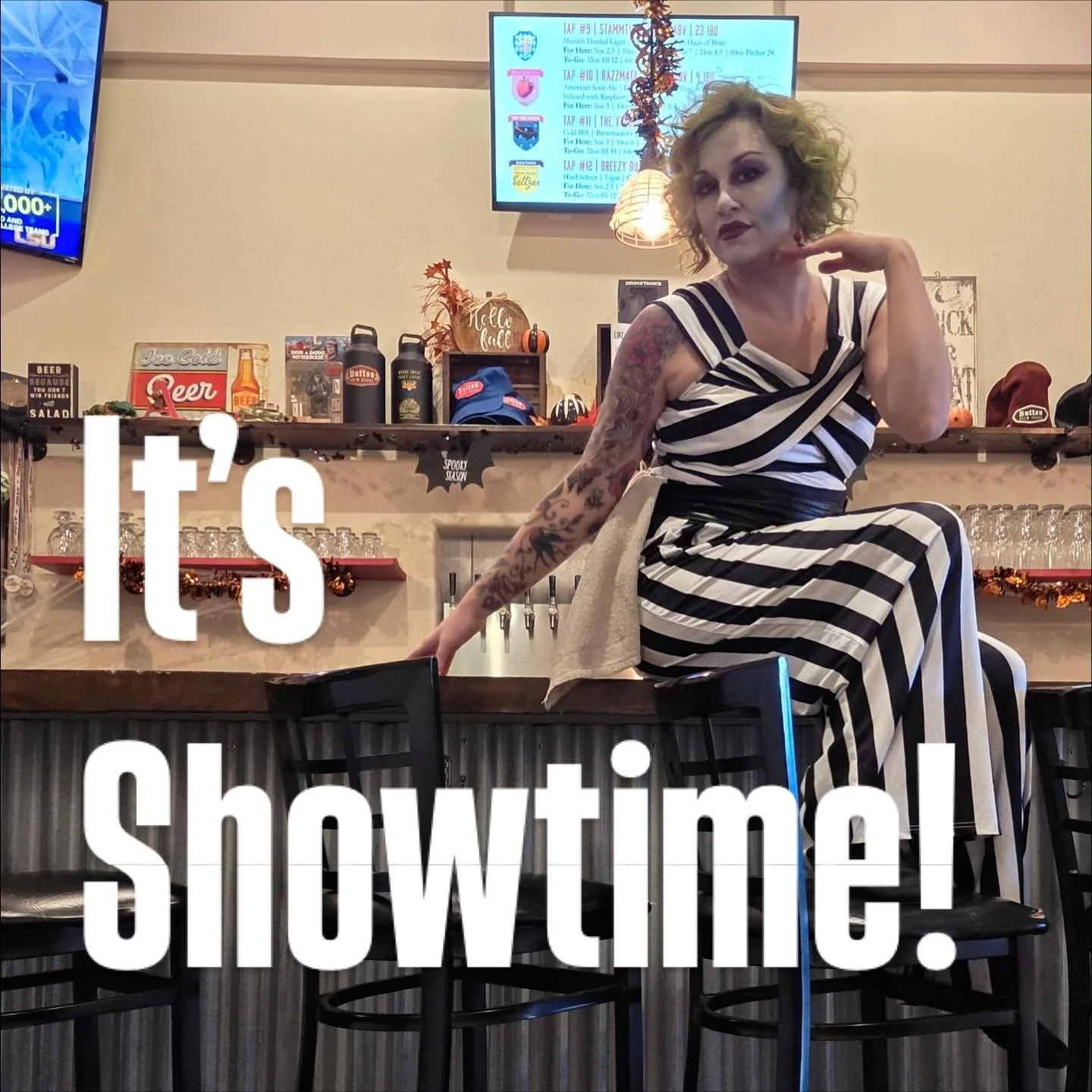 TONIGHT, 10.18.25, 6-9pm
Dare to enter the Fright & Lights Night Market at Button Brew House!
🎃 Dress in your best costume and join the Trunk or Treat: kids (and grown-ups!) can trick-or-treat safely from the Vendors.
👻 Cast your vote for th