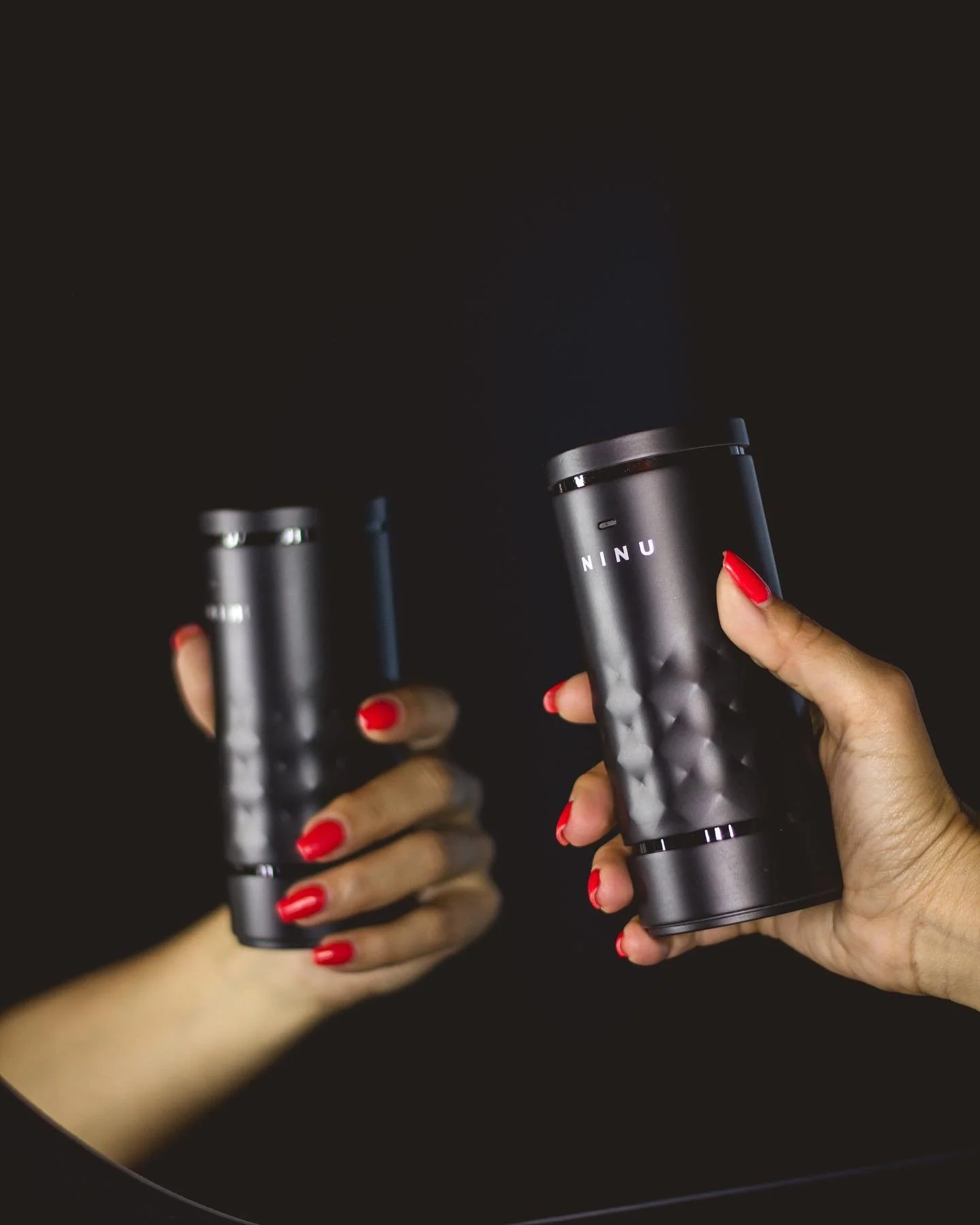 ininum_fragrance_1620759437_2571438996550870082_45134427360.jpg