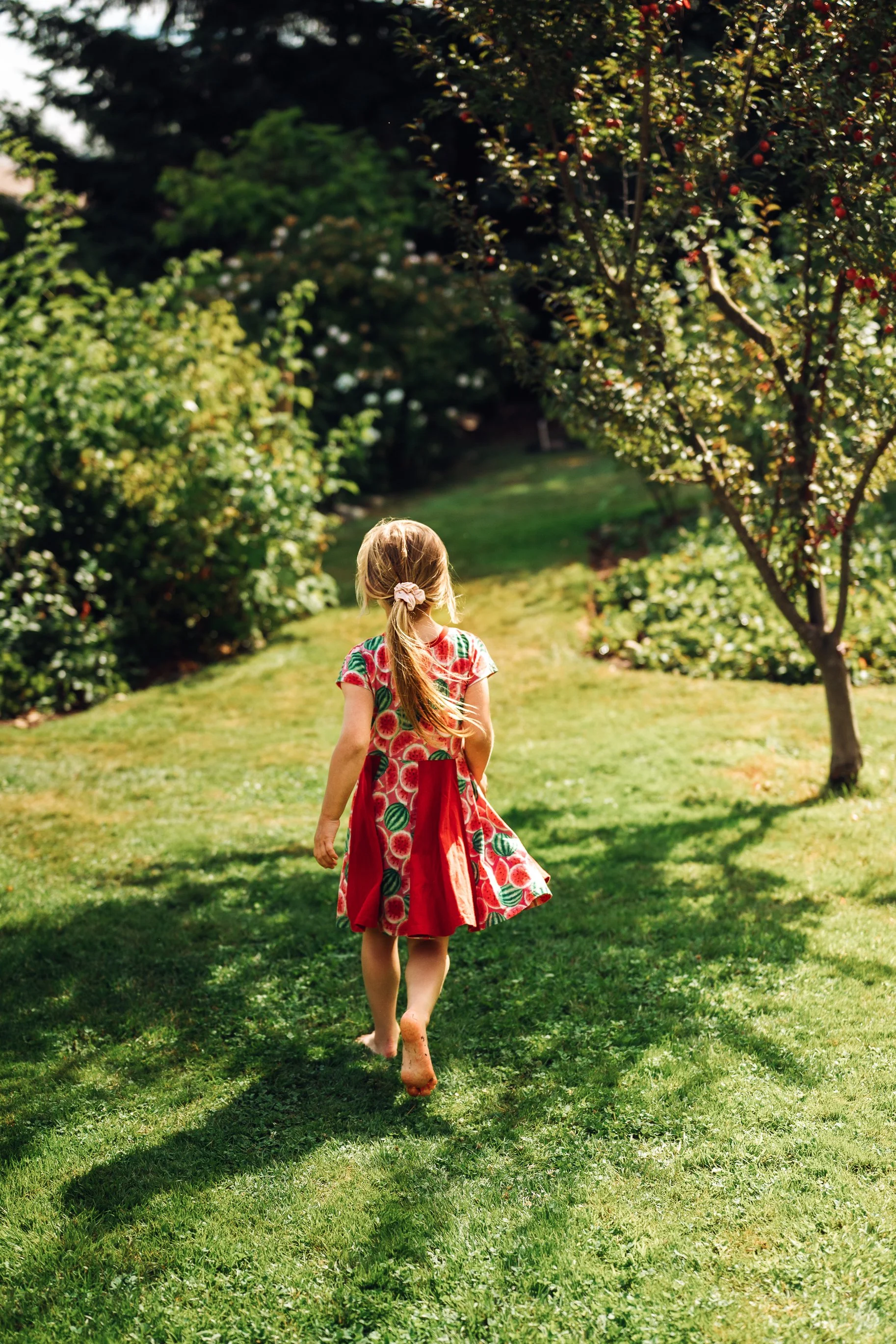 Barefoot summer-1.JPG