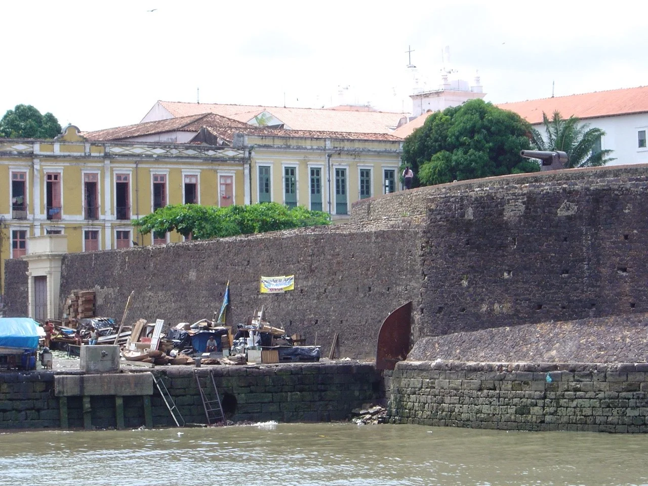 46 03 D  376 fort and dock.jpg