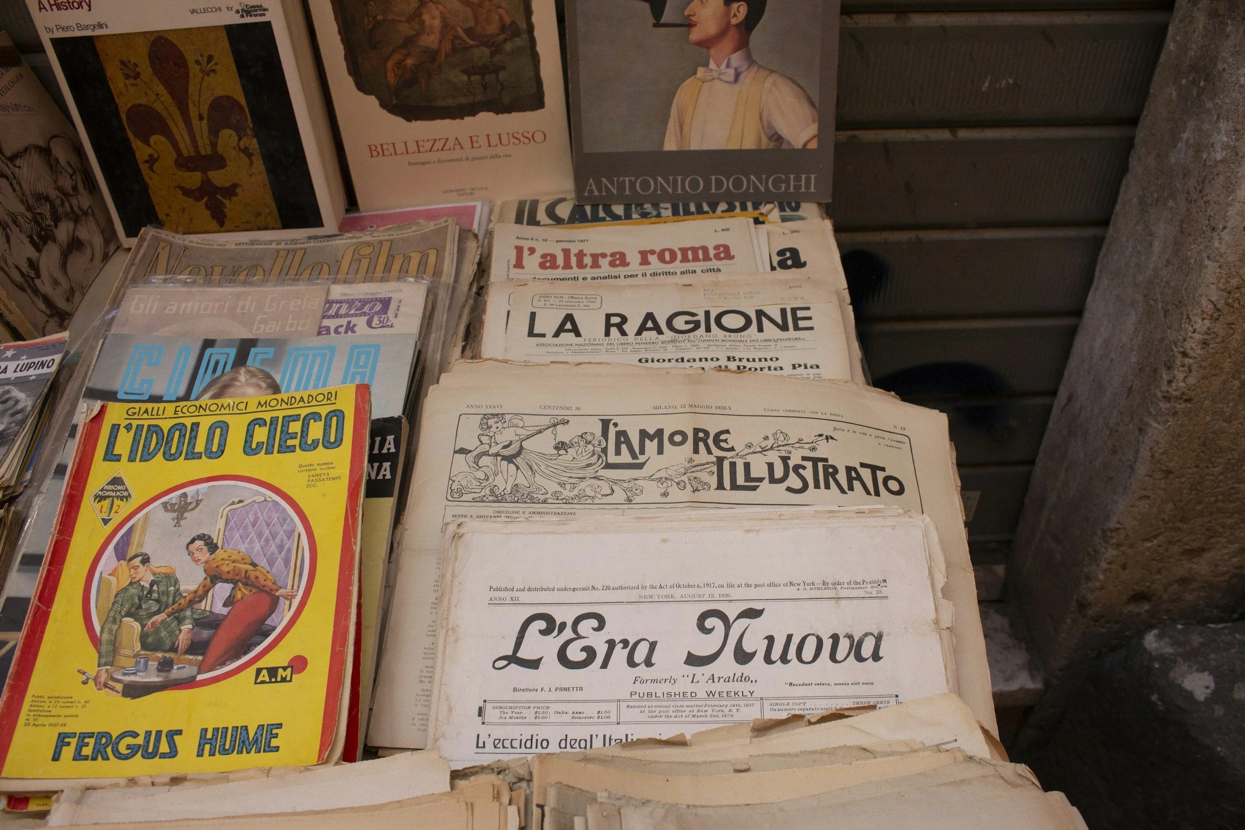 Language courses, learning languageseaturing vintage illustrations and headlines.