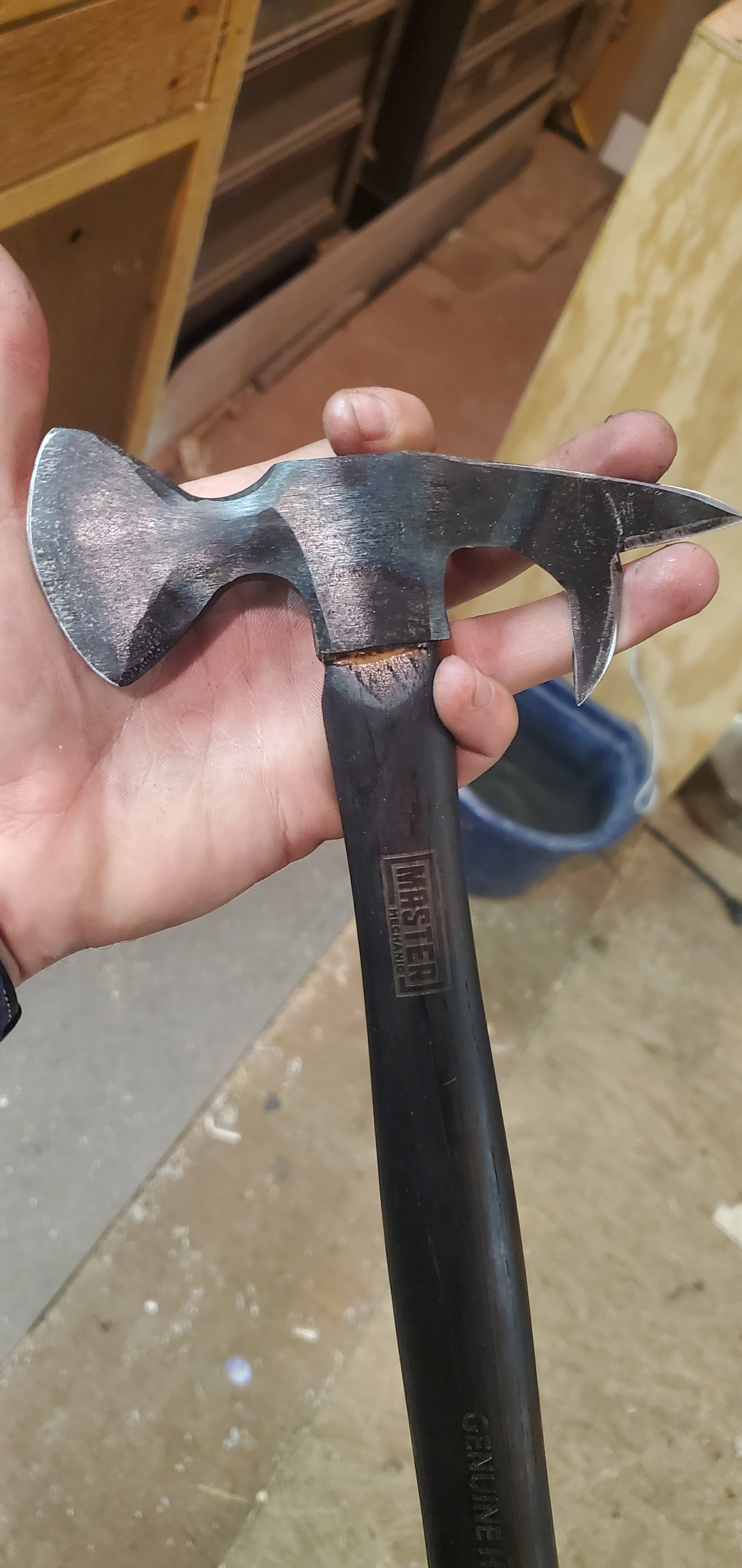 Throwing Hatchet Made out of Hammer