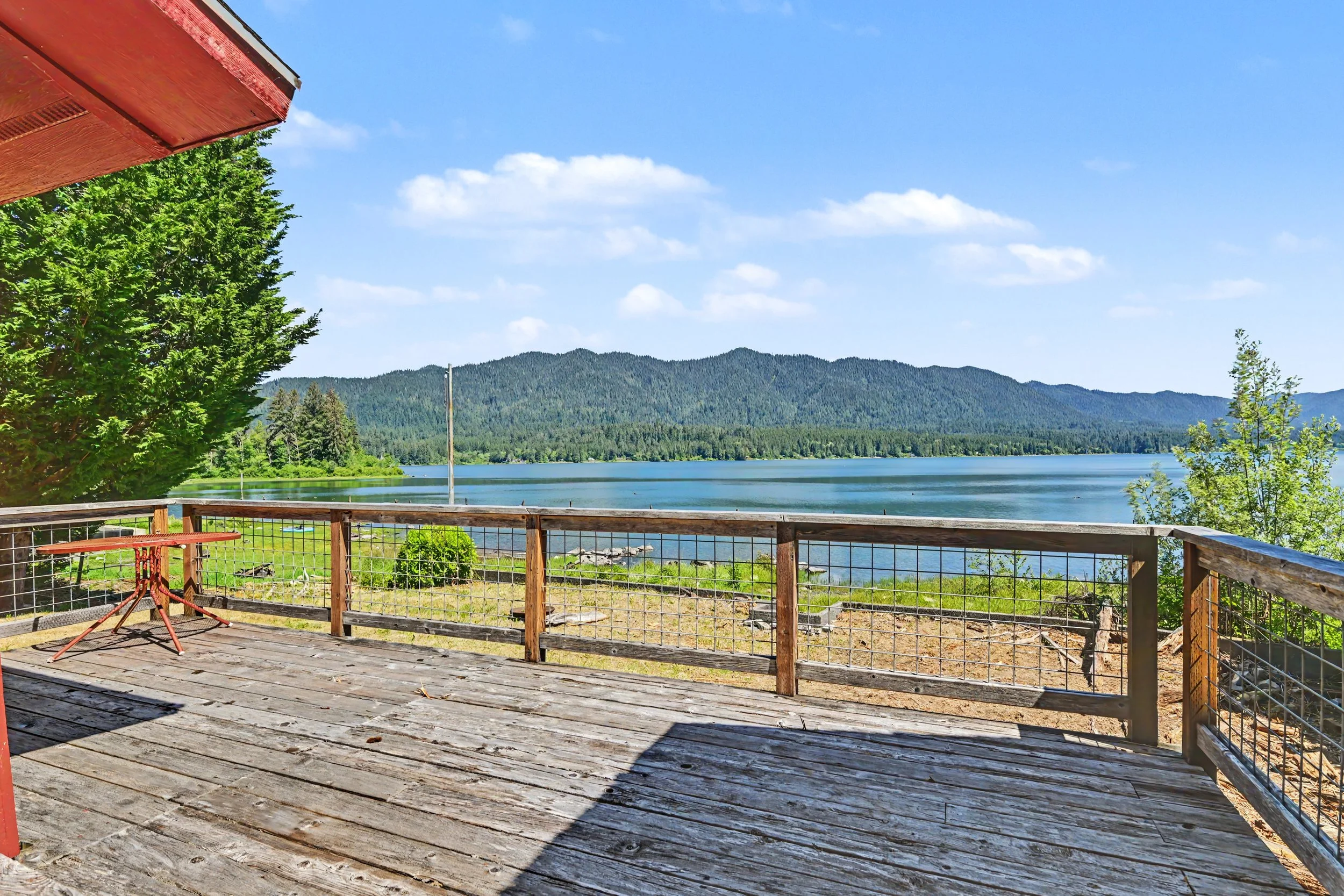 60 62 Lake Dr N-125.jpg