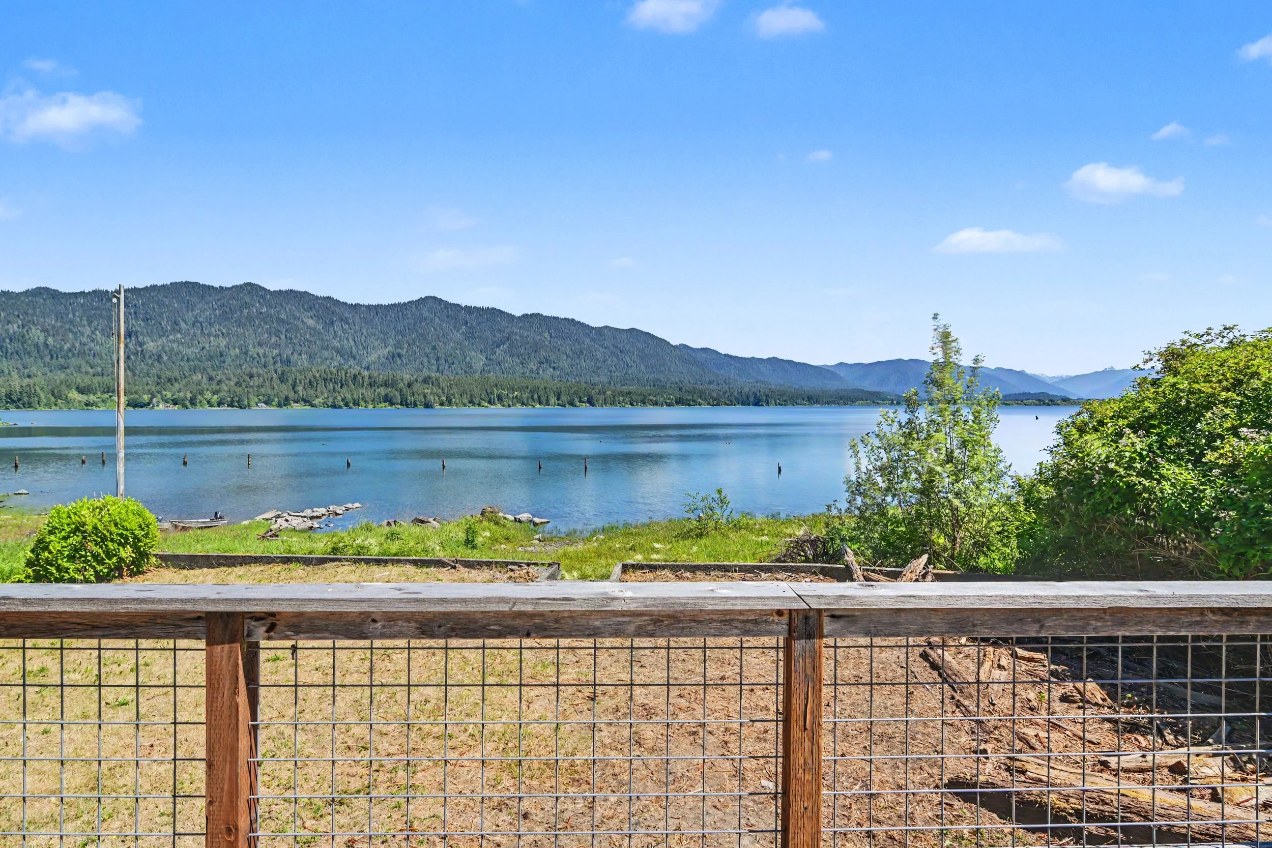 60 62 Lake Dr N-126.jpg
