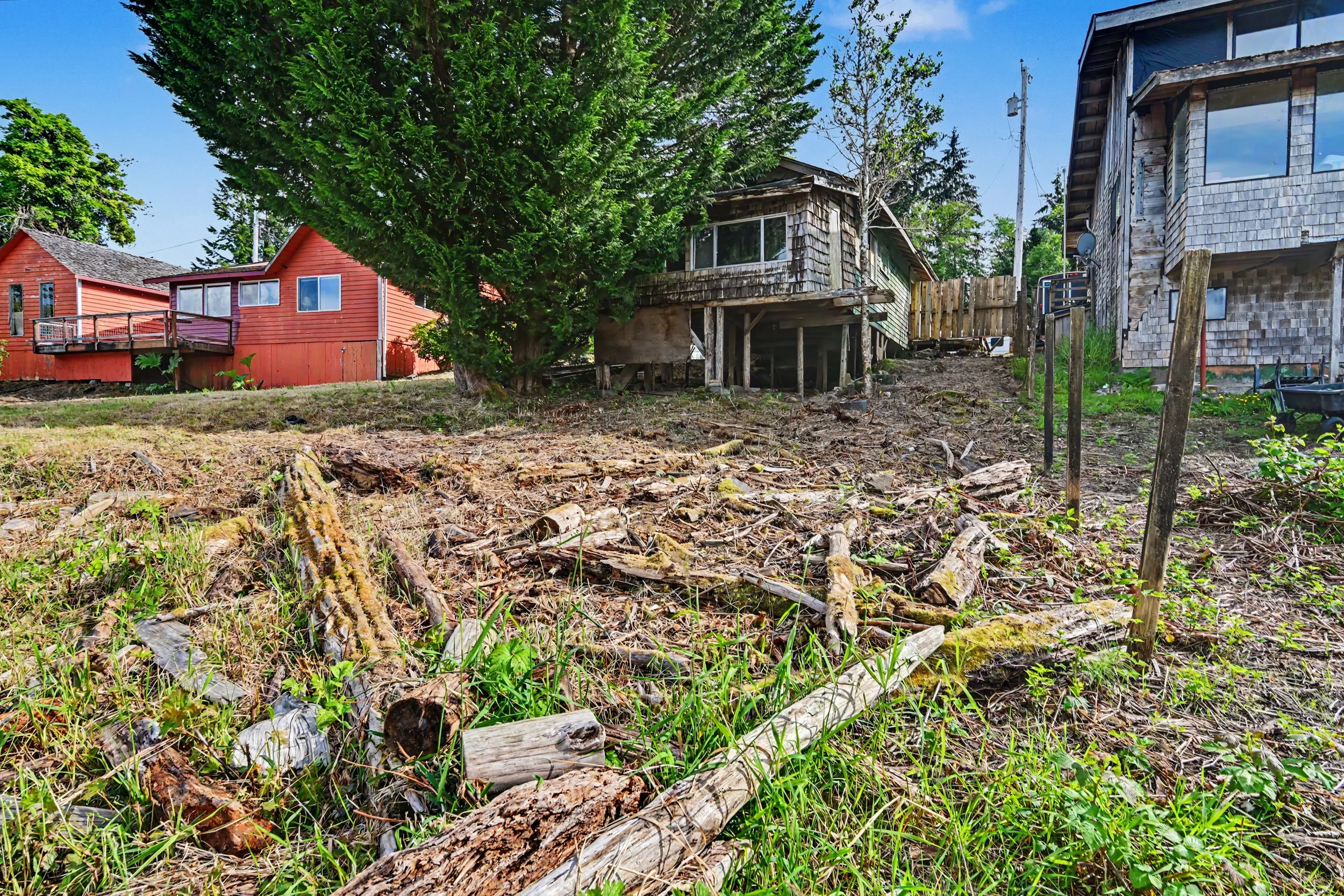 60 62 Lake Dr N-133.jpg