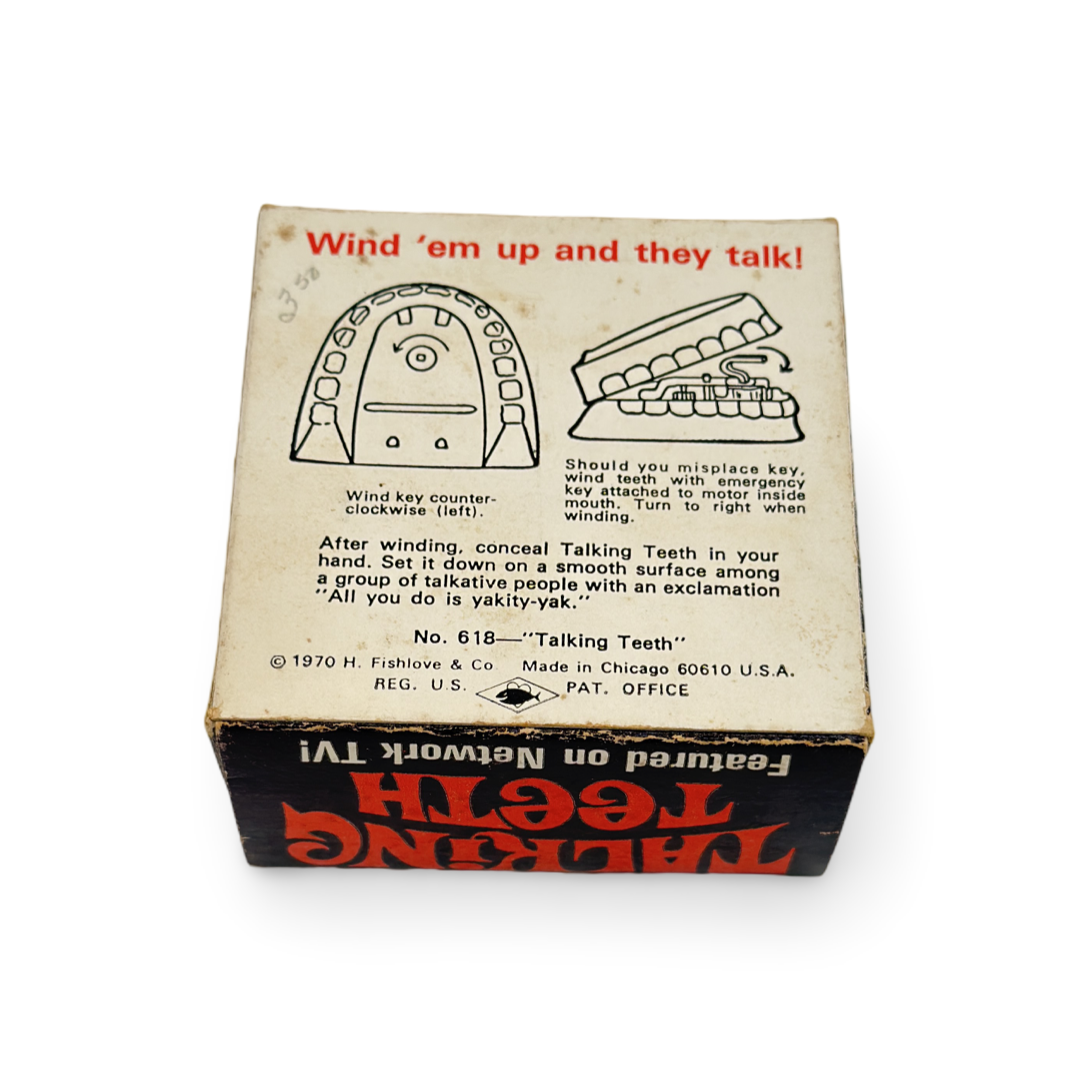 Talking Teeth. H. Fishlove & Co., Chicago, ca. 1970.