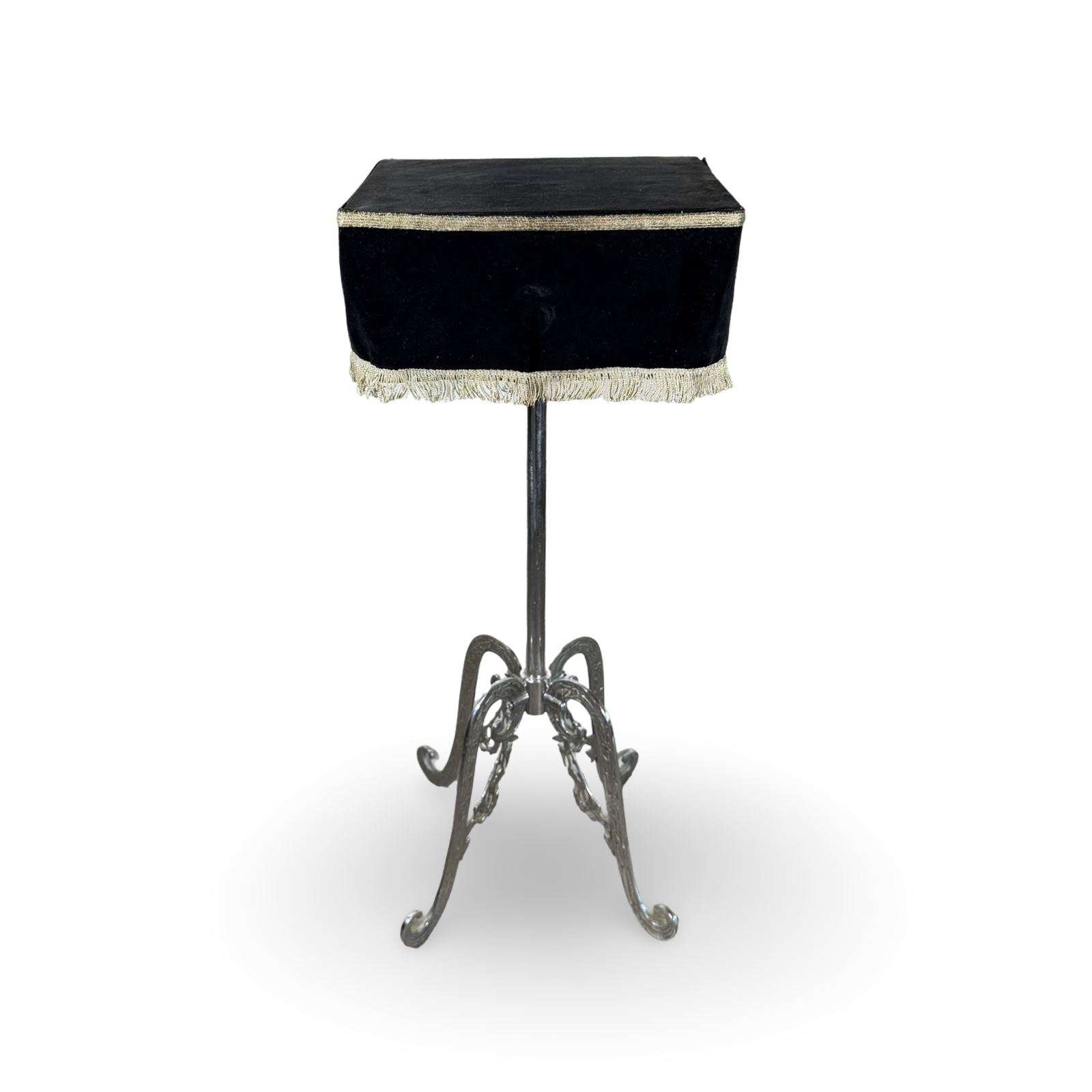 Magician’s Side Table. Boston: W.D. LeRoy, ca. 1910