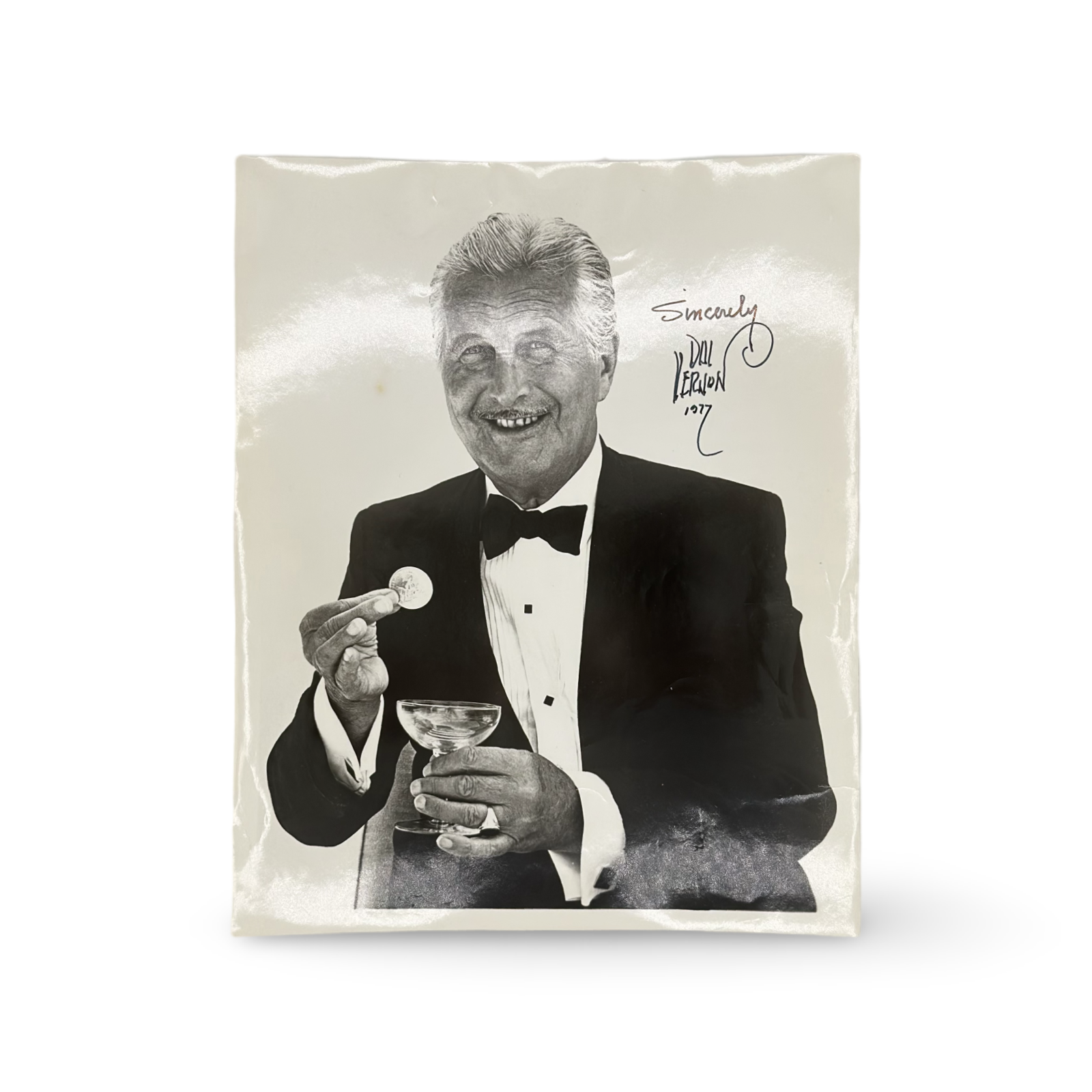 Dai Vernon Signed Portrait. 1977.