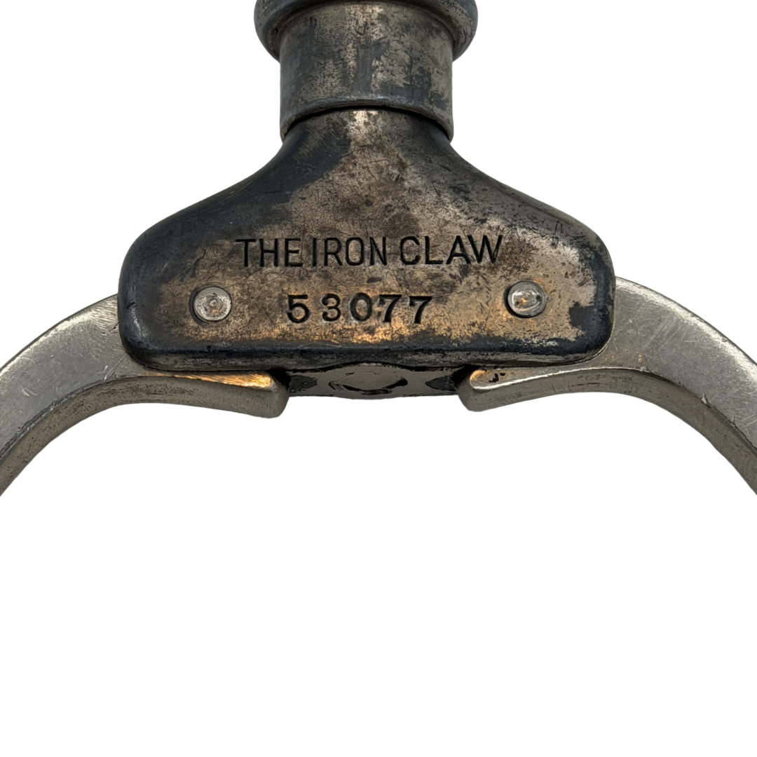 The Iron Claw. Argus Mfg. Co., Chicago, Ill.; second version, ca. 1935–1937