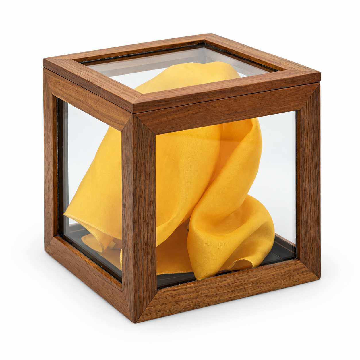 Silk Casket. Azusa: Owen Magic Supreme.