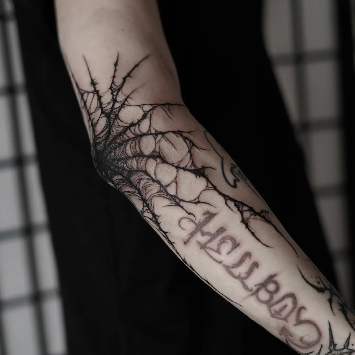 Freehand spiderwebzzzz 🕸️ thank you Tim #